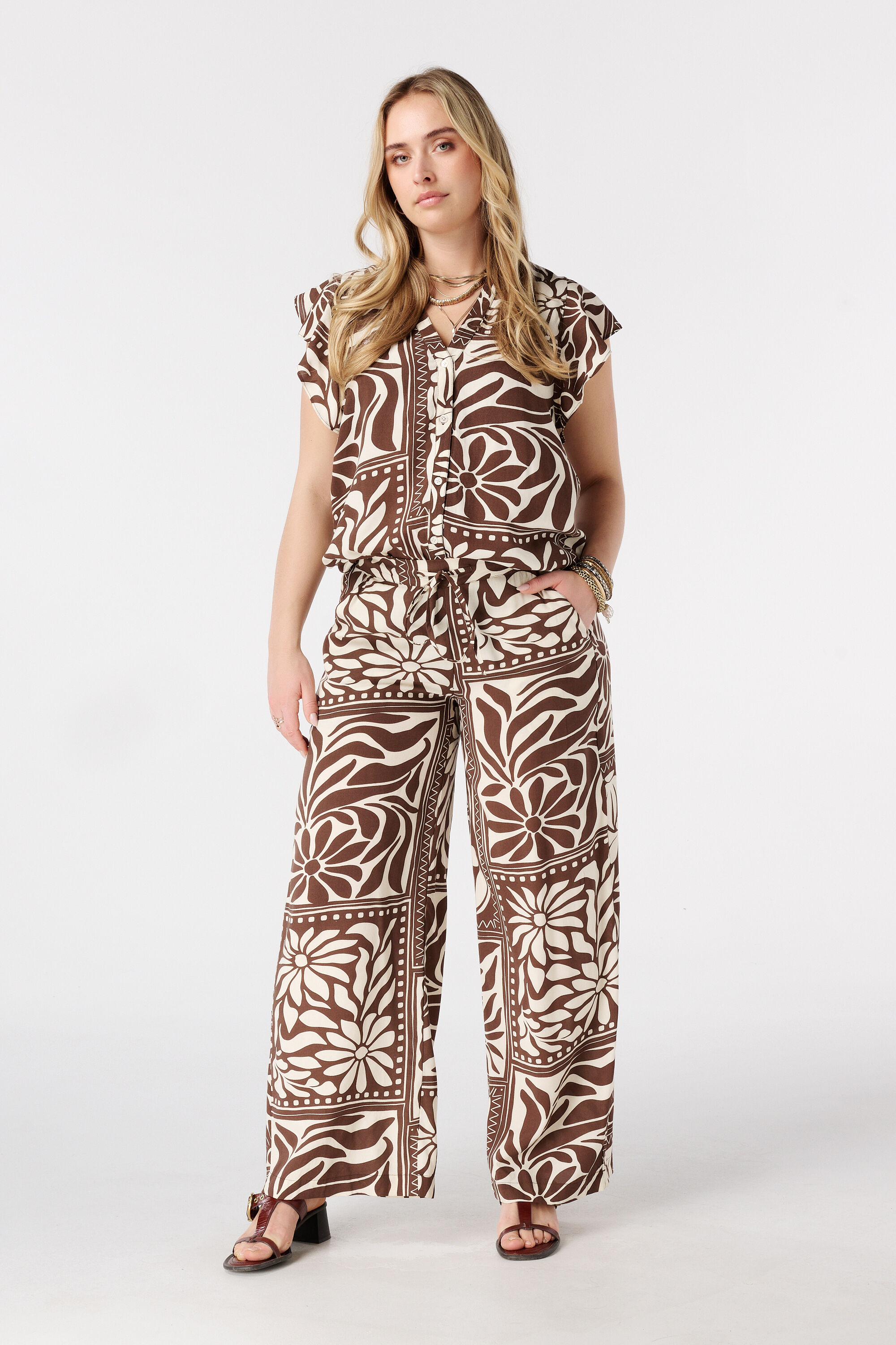 Blouse &agrave; volants image number 5