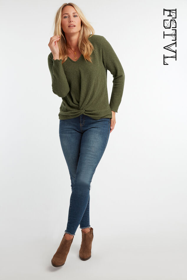 T-shirt manches longues au décor boutonné   image number 0