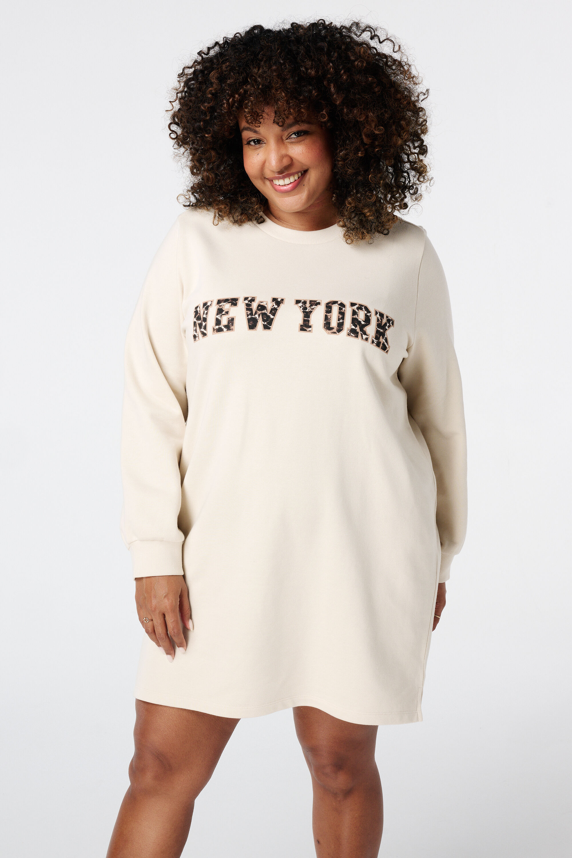 Robe avec inscription image number 5