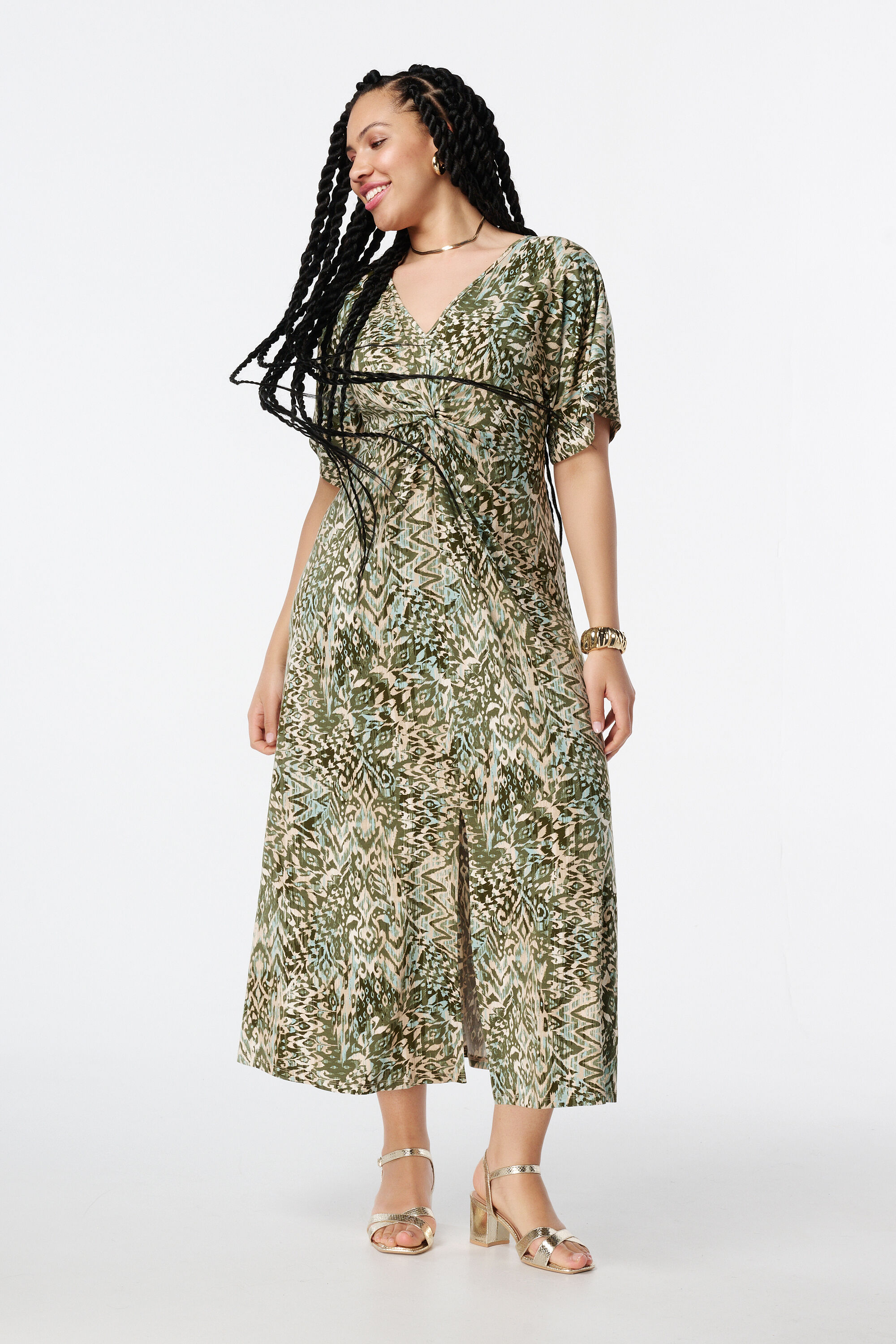 Robe avec d&eacute;tail torsad&eacute; image number 5