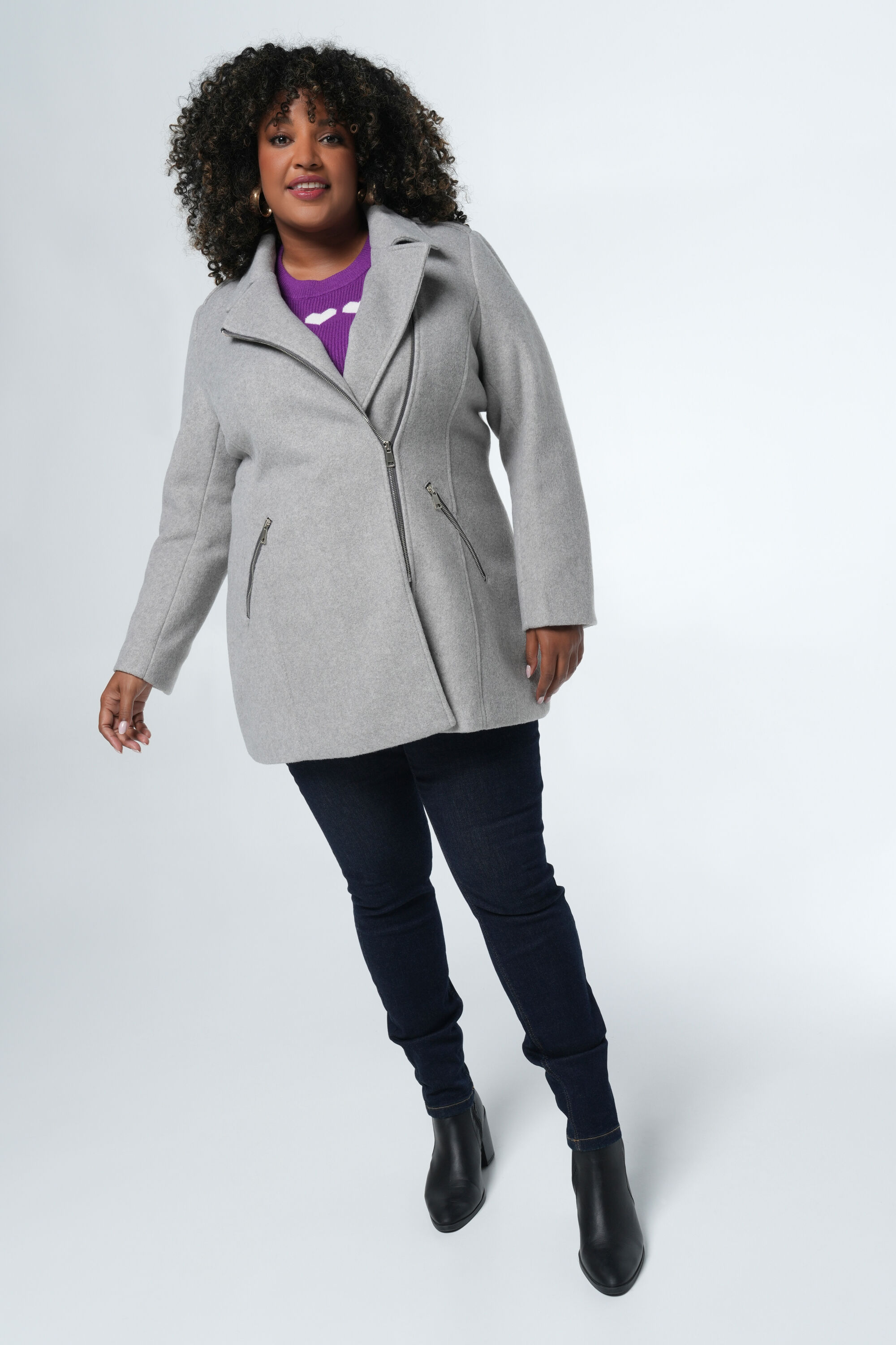 Veste avec d&eacute;tails argent&eacute;s image number 5