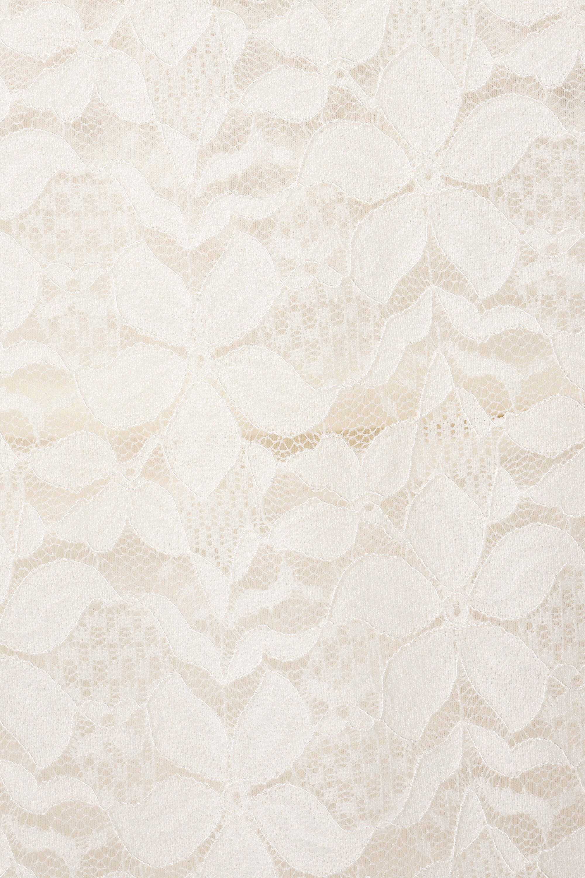 Top en dentelle &agrave; manches courtes image number 6