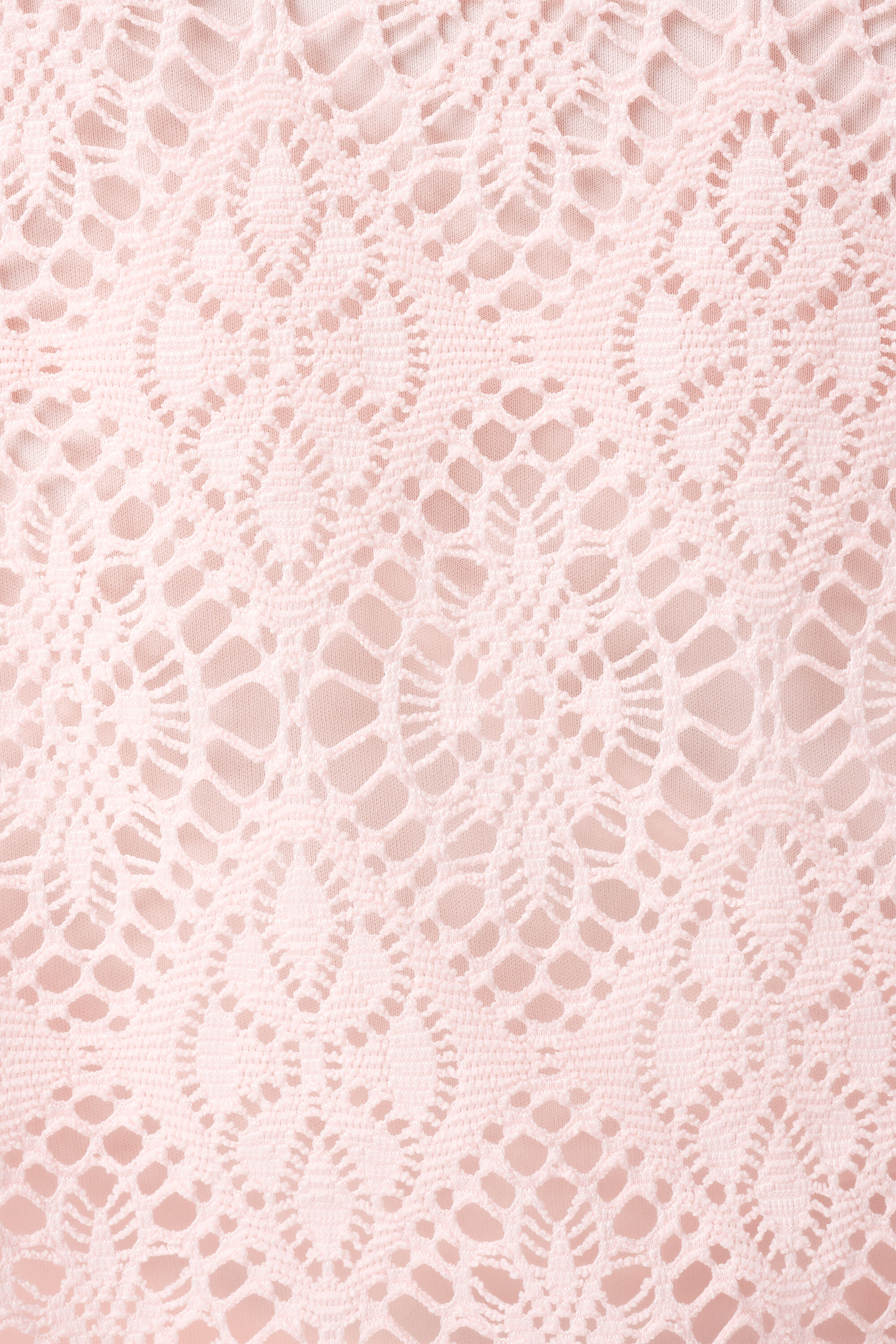 Top en dentelle image number 6