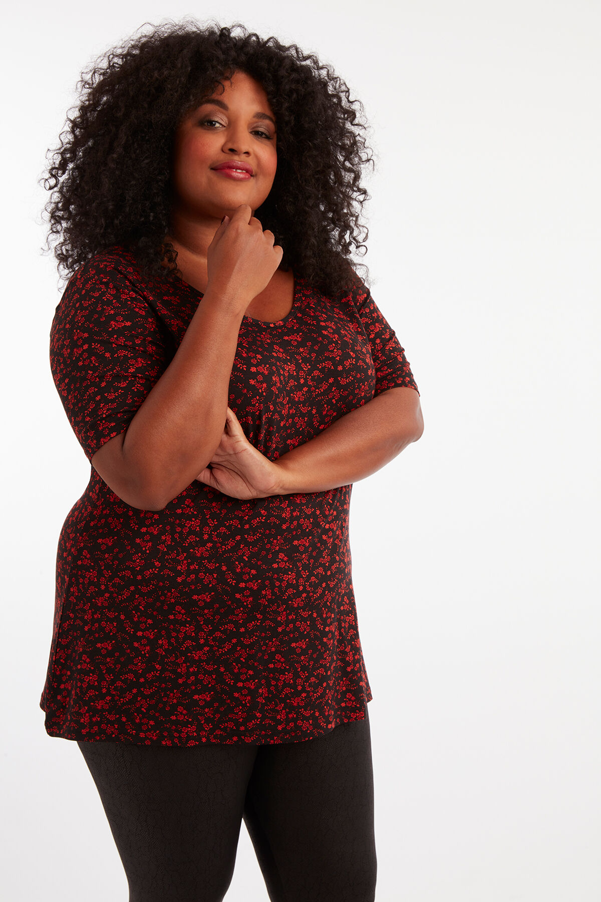 Haut avec d&eacute;tails dans le dos image number 4