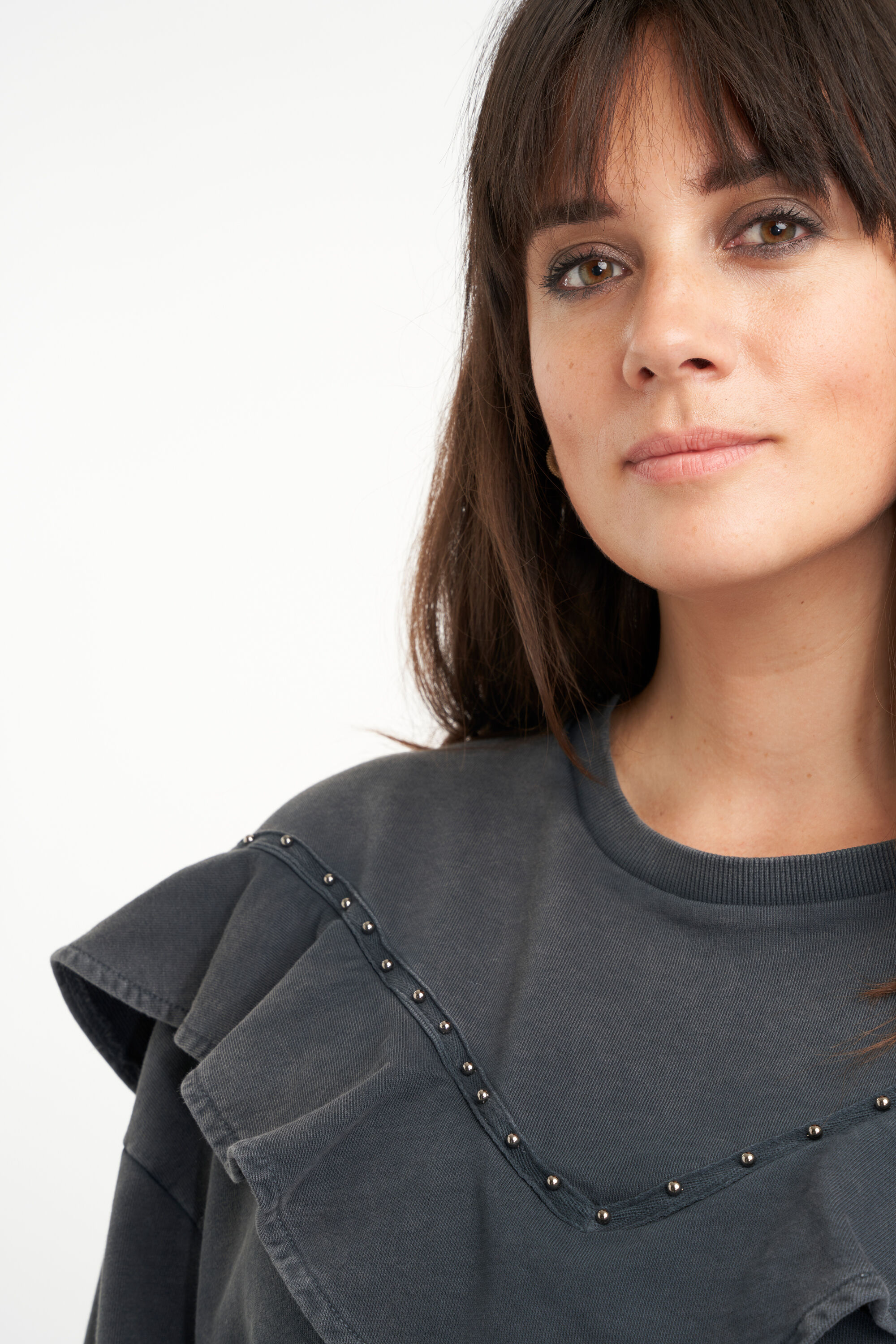 Pull avec volants image number 4