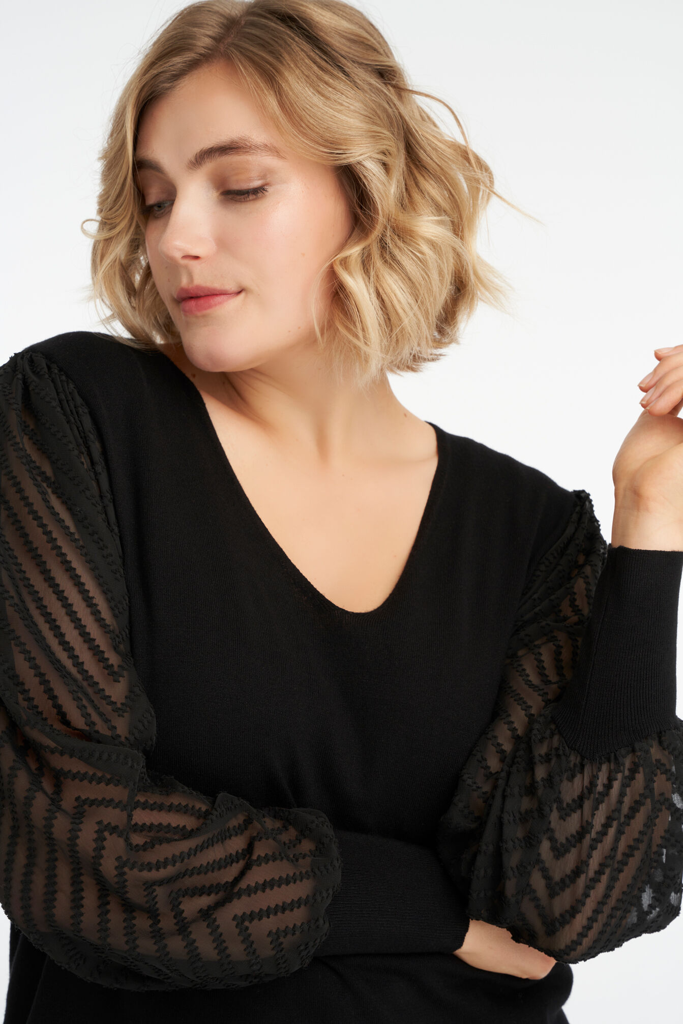 Sweater &agrave; manches bouffantes  image number 4