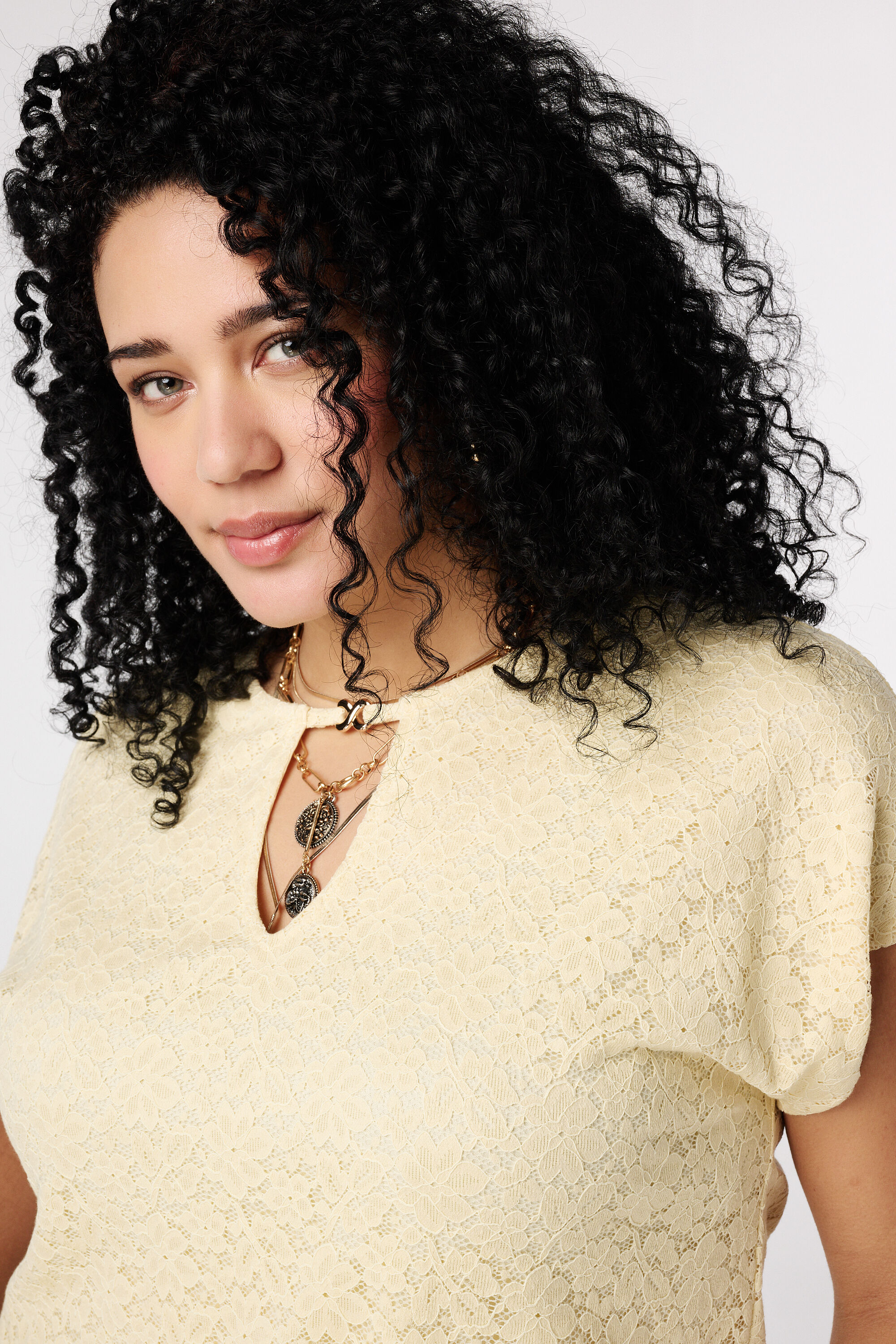 Top en dentelle image number 4