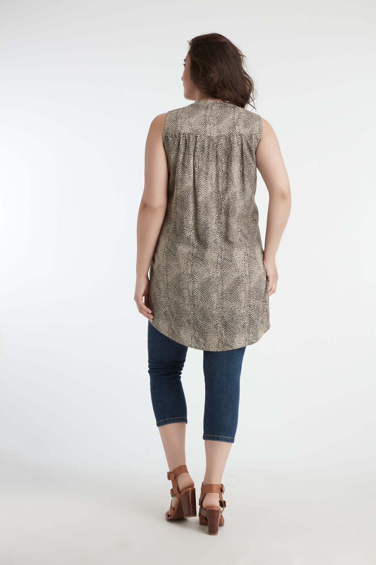 Chemisier long sans manches image number 4