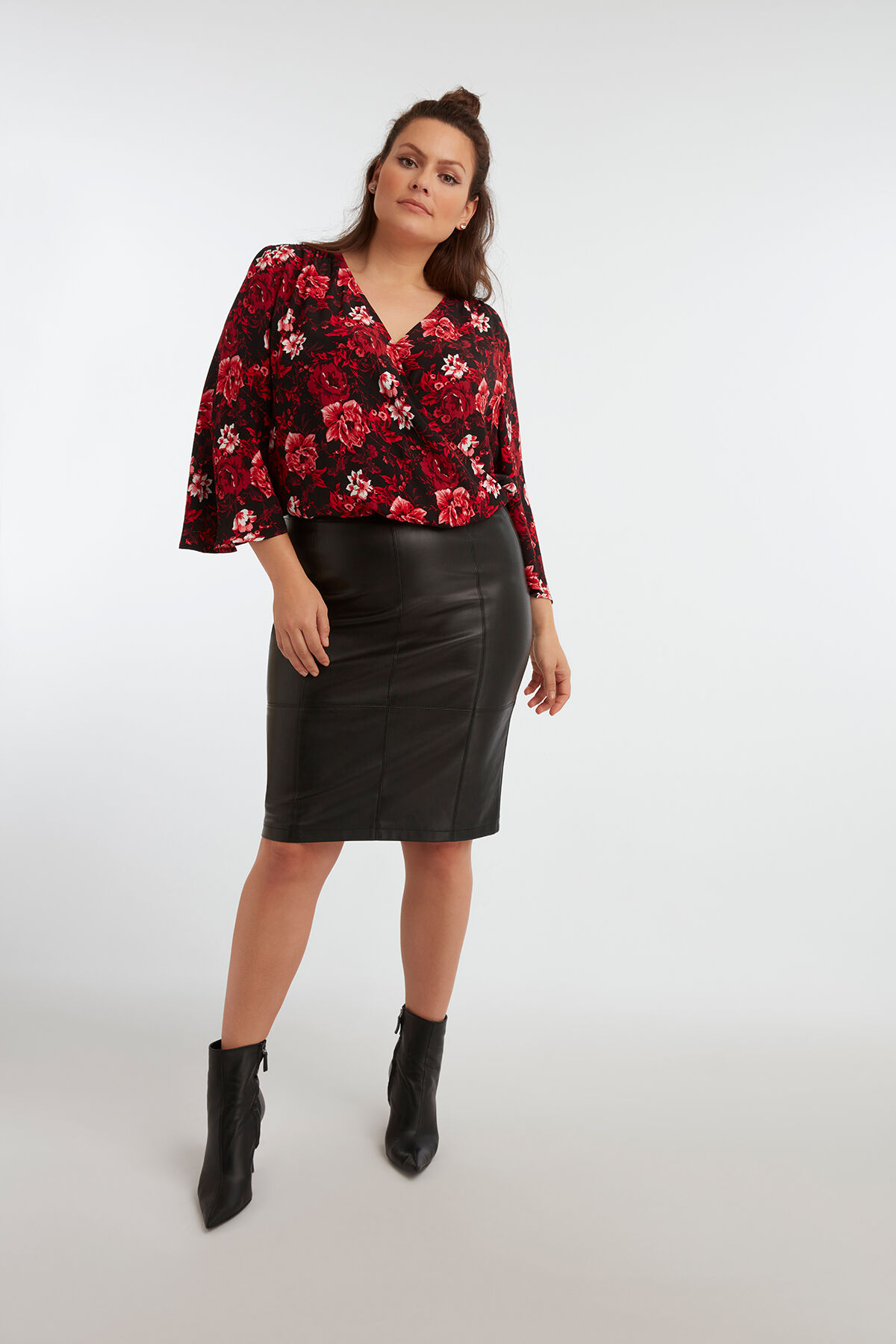 Body &agrave; imprim&eacute; floral image number 5