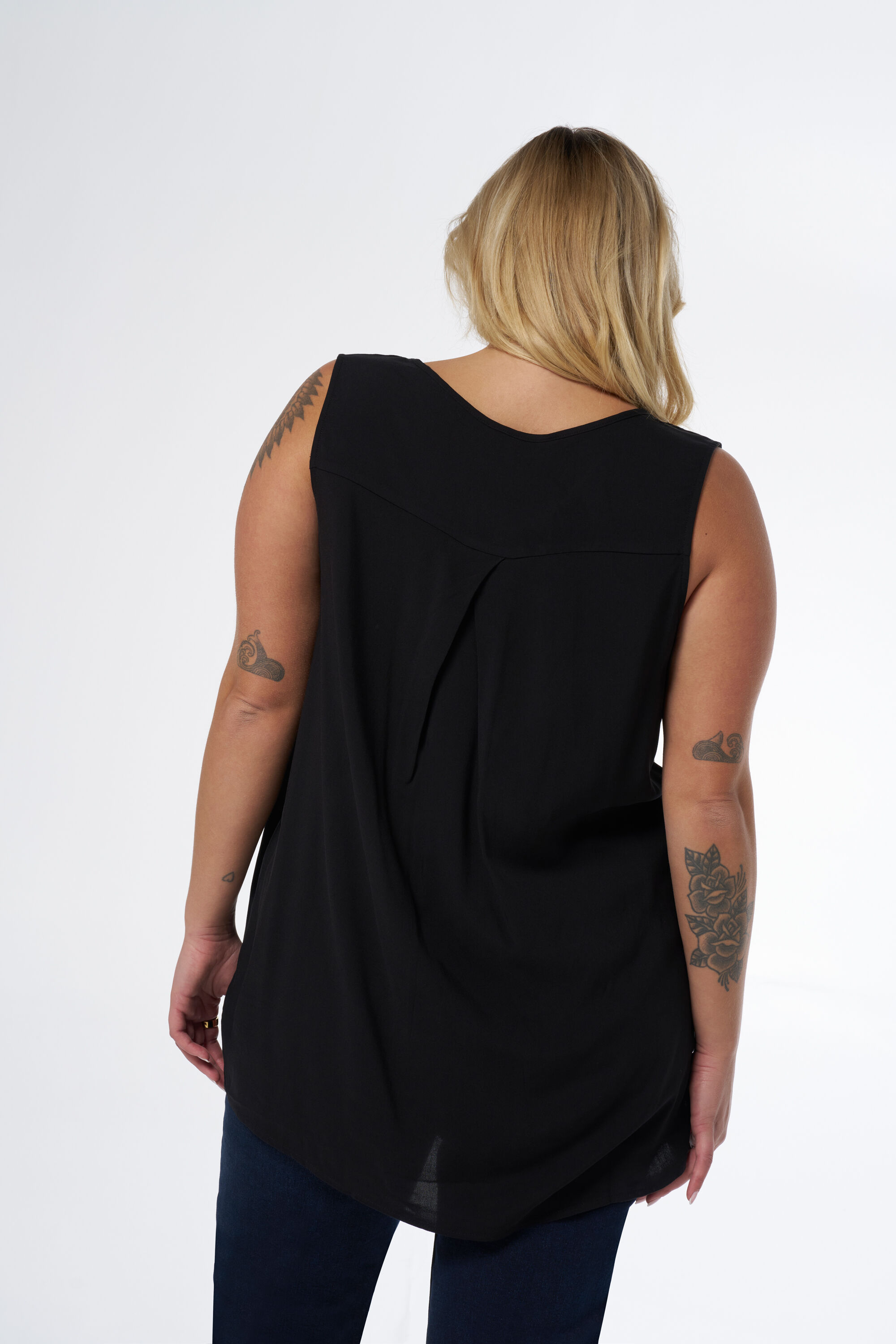 Chemisier sans manches &agrave; col en V image number 3