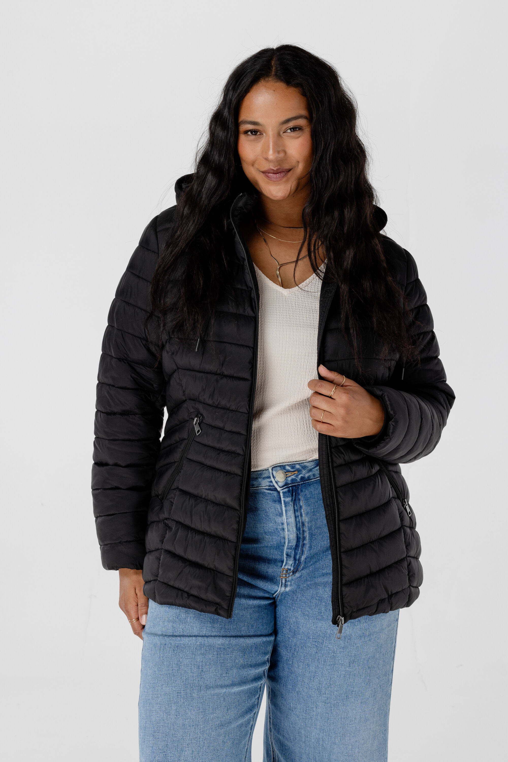 Veste l&eacute;g&egrave;rement matelass&eacute;e