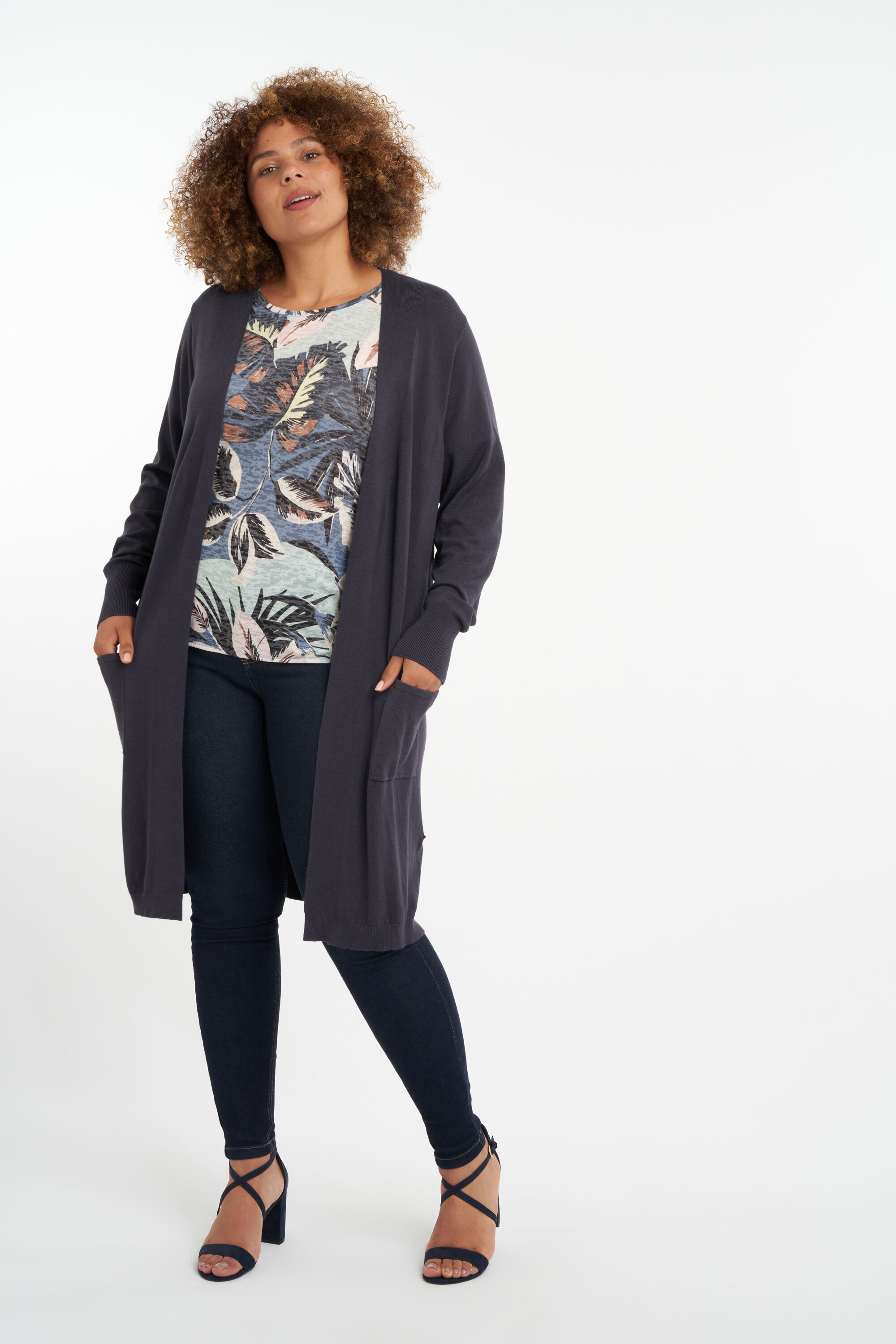 Cardigan ouvert en tricot fin image number 6