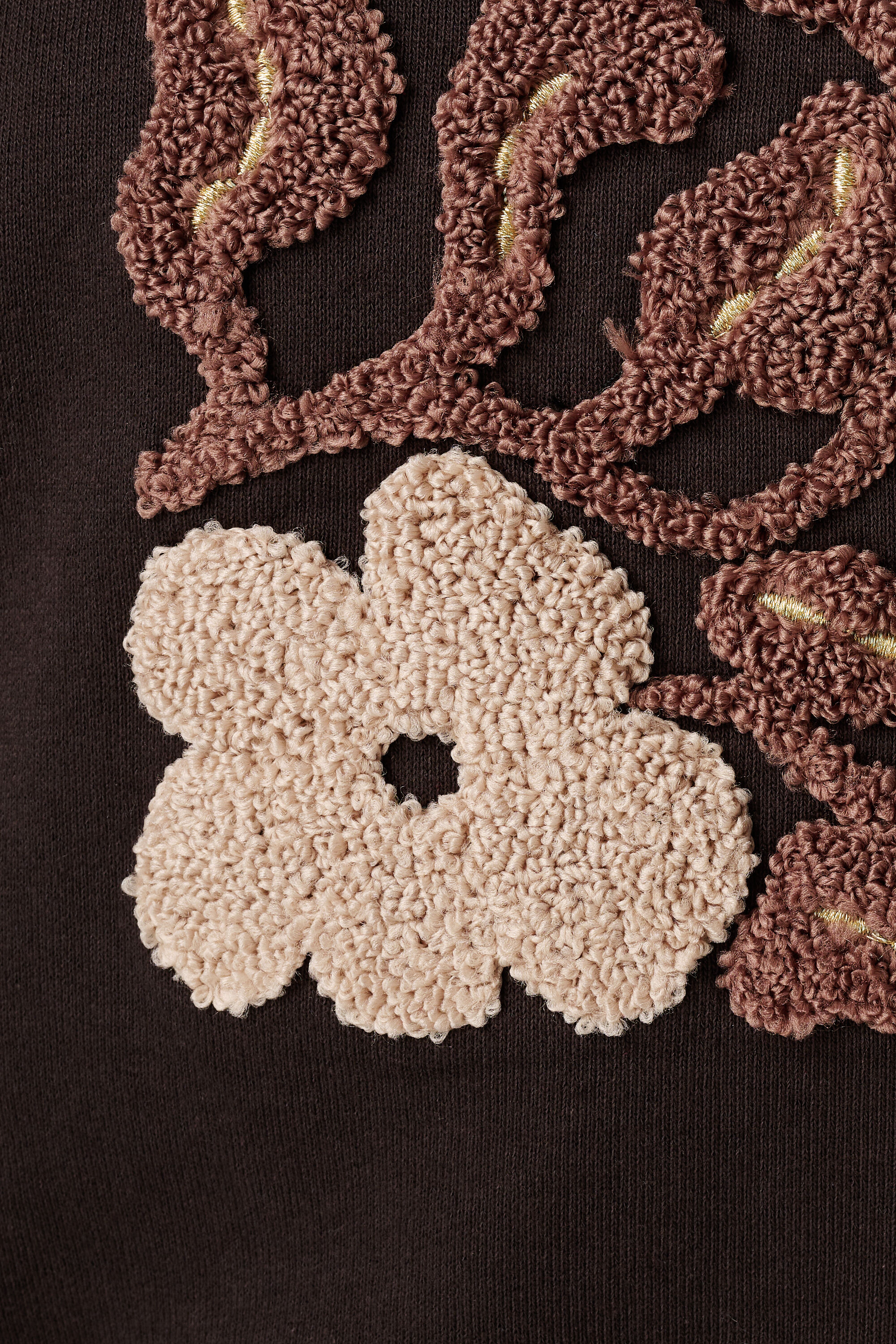 Sweat-shirt avec imprim&eacute; brod&eacute; image number 6