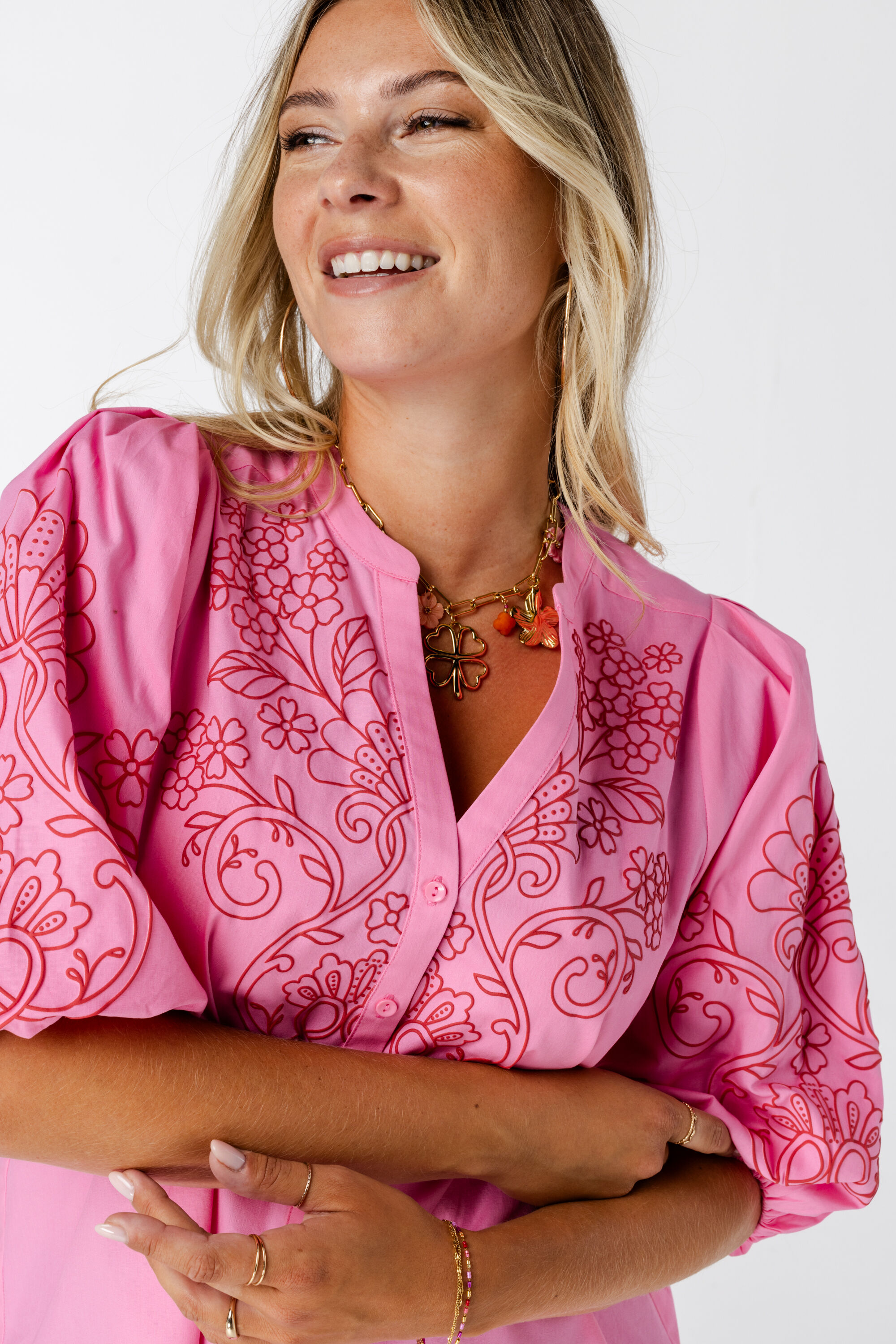 Blouse &agrave; manches bouffantes image number 4