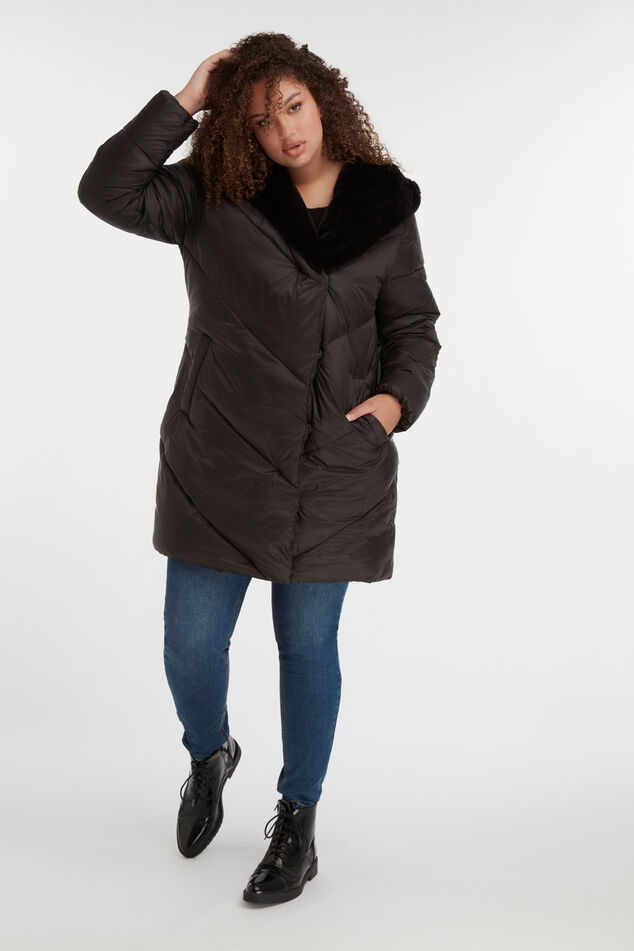 Veste matelassée à capuche  image number 0