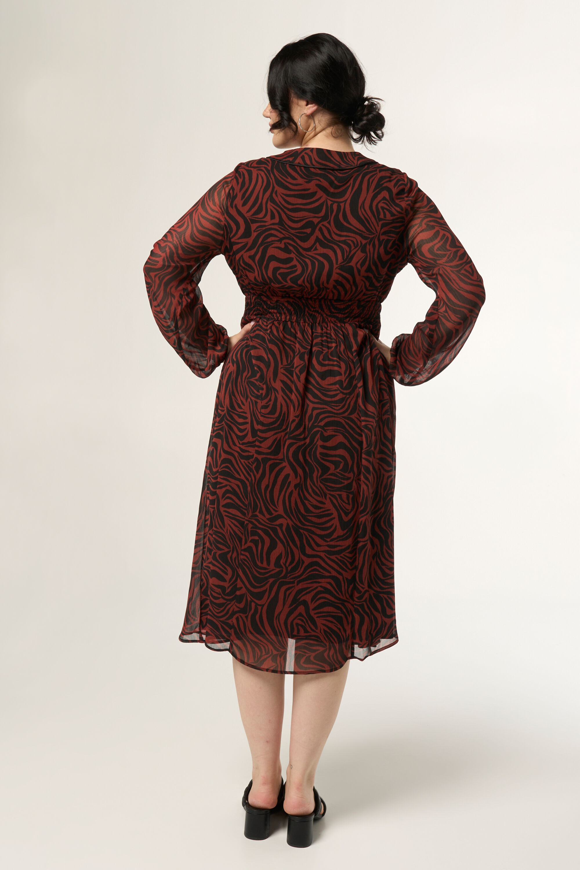 Robe en mousseline avec imprim&eacute; image number 3