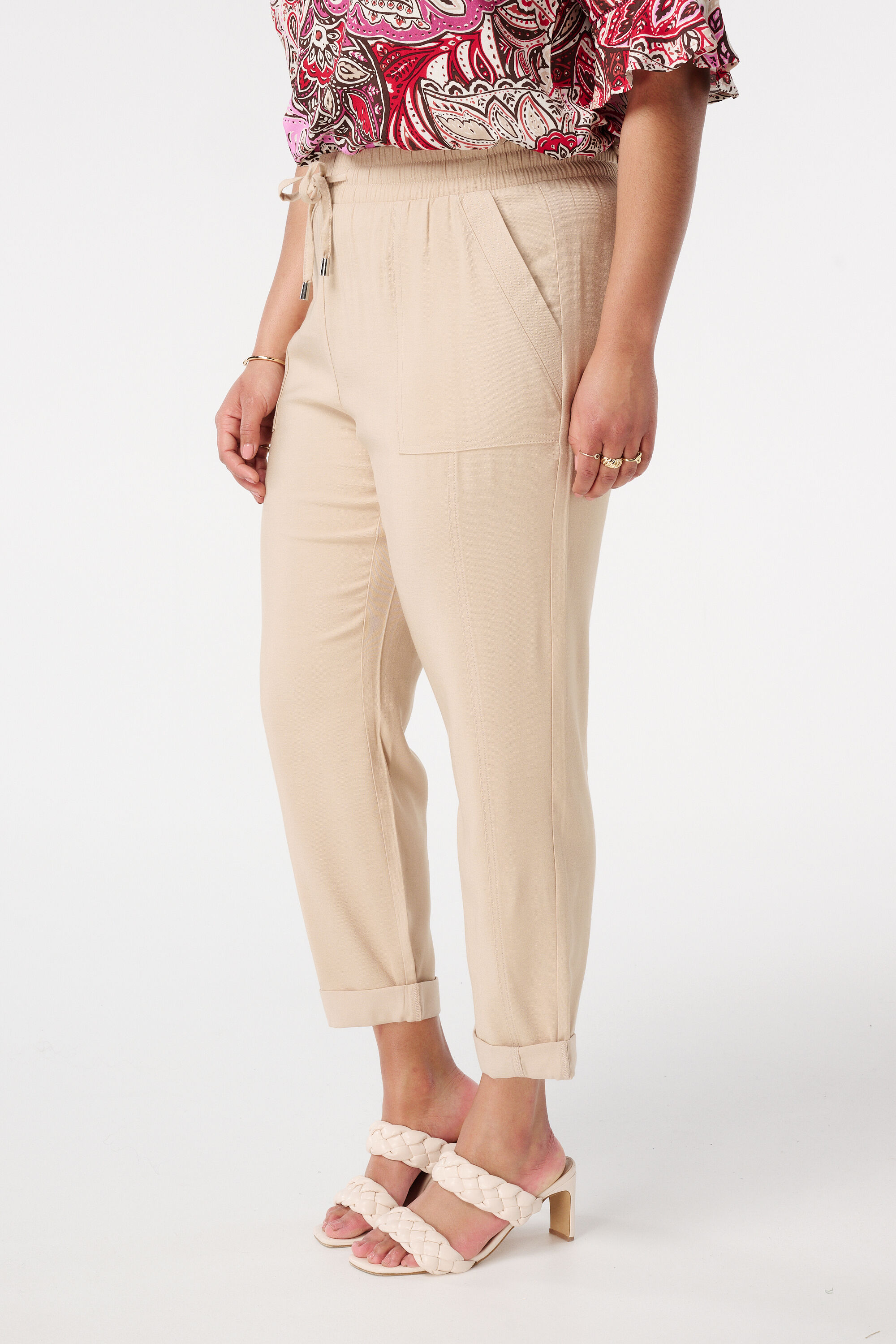 Pantalon avec taille &eacute;lastique image number 5