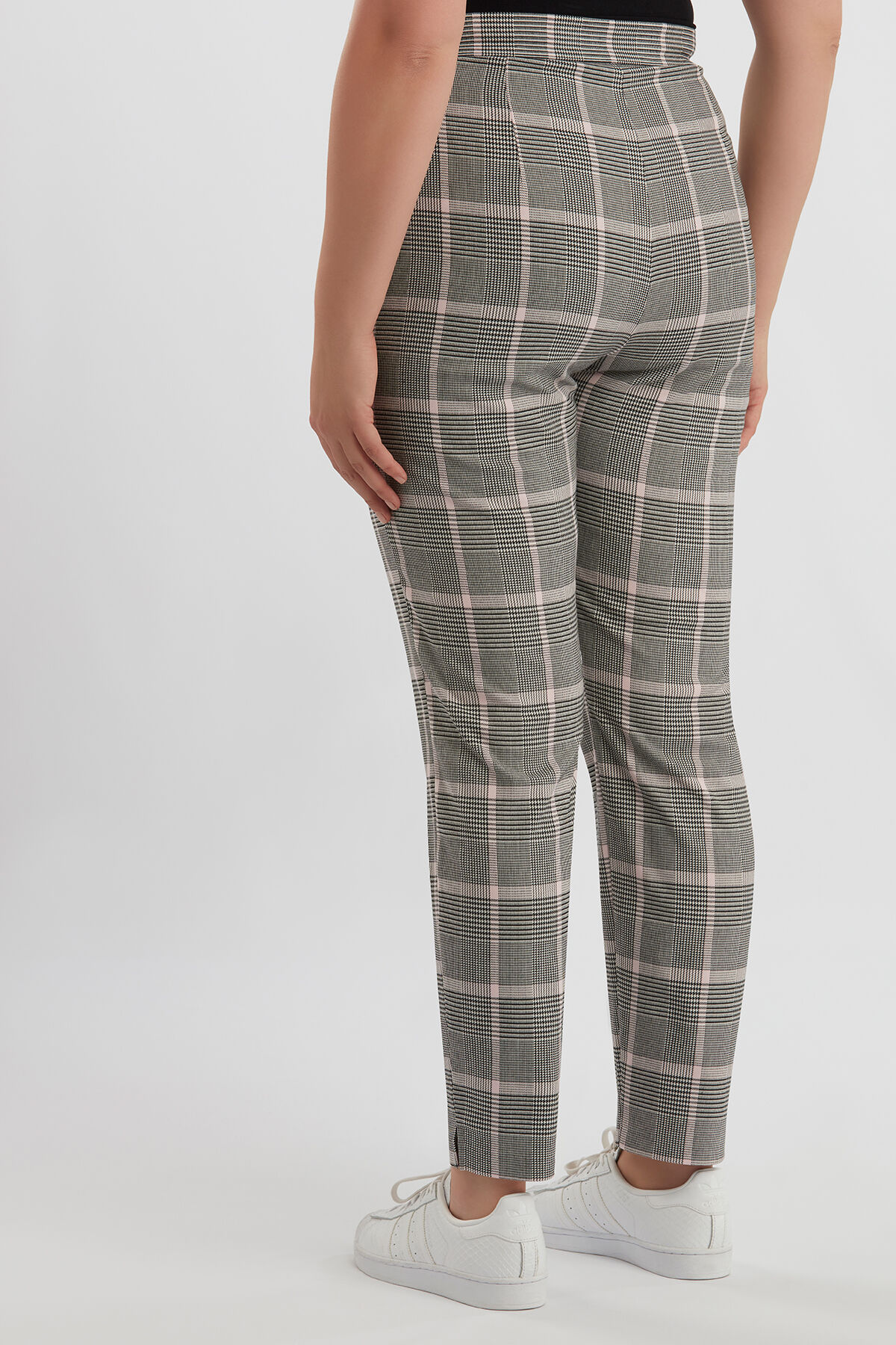 Pantalon &agrave; carreaux avec fermeture &Eacute;clair image number 3