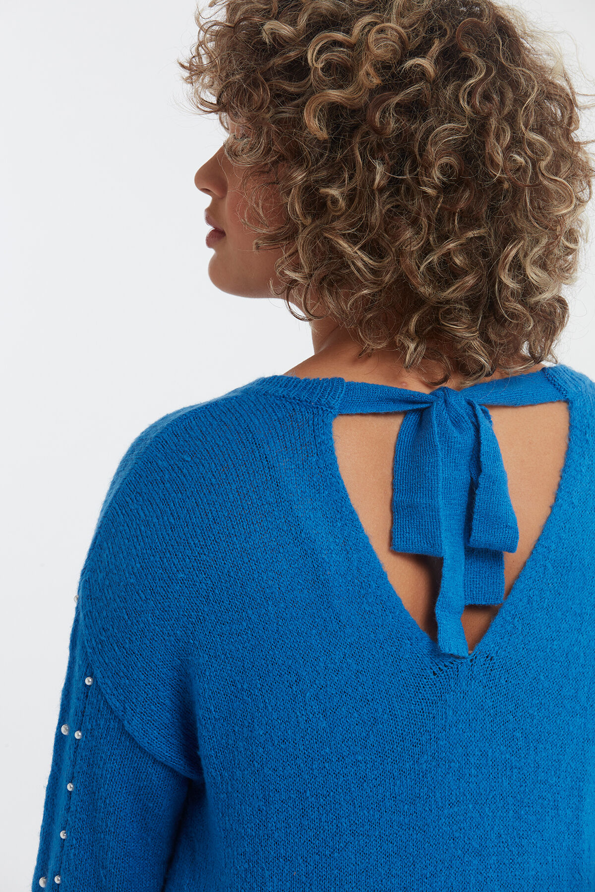 Pull-over avec noeud  image number 3