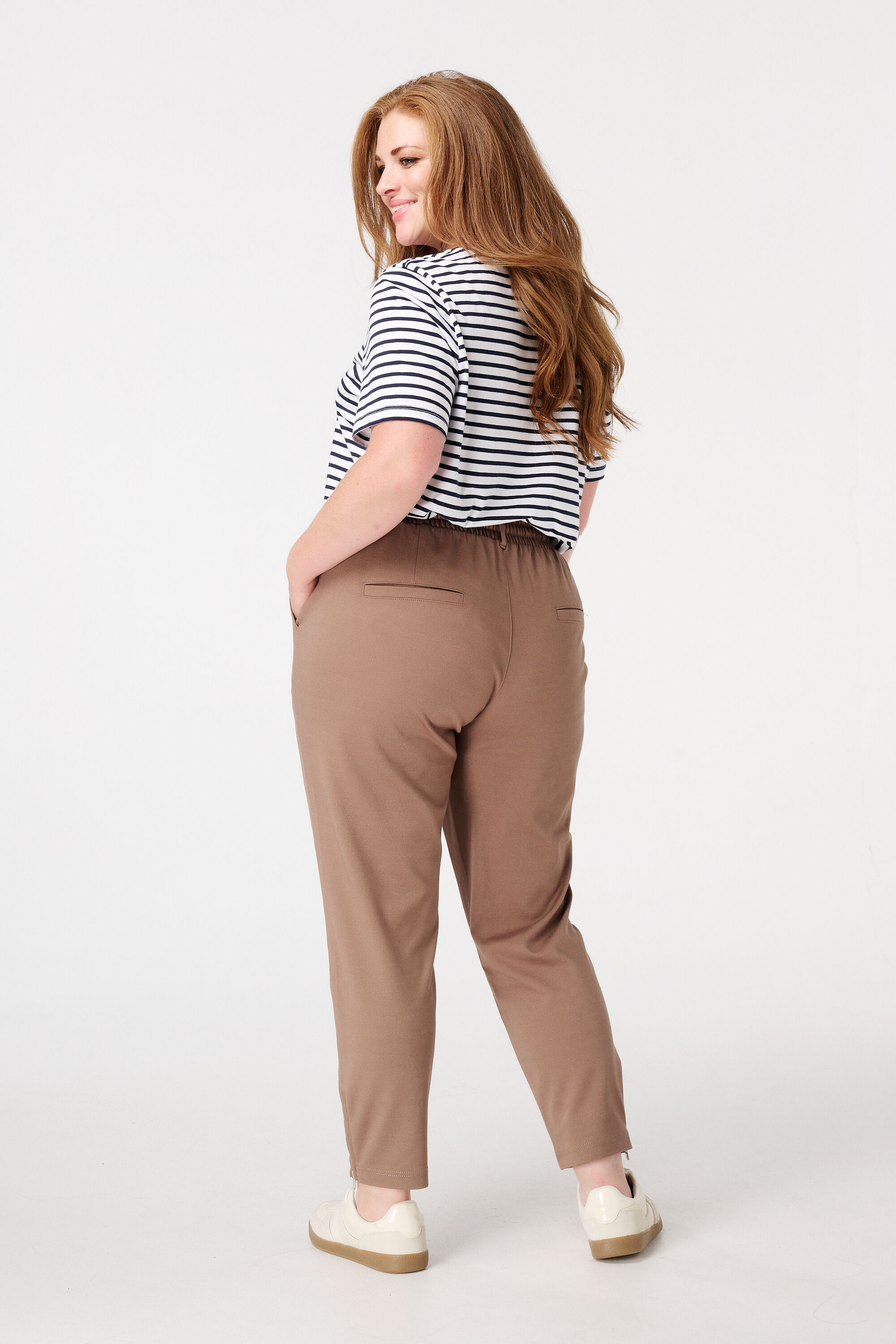 Pantalon slim image number 3
