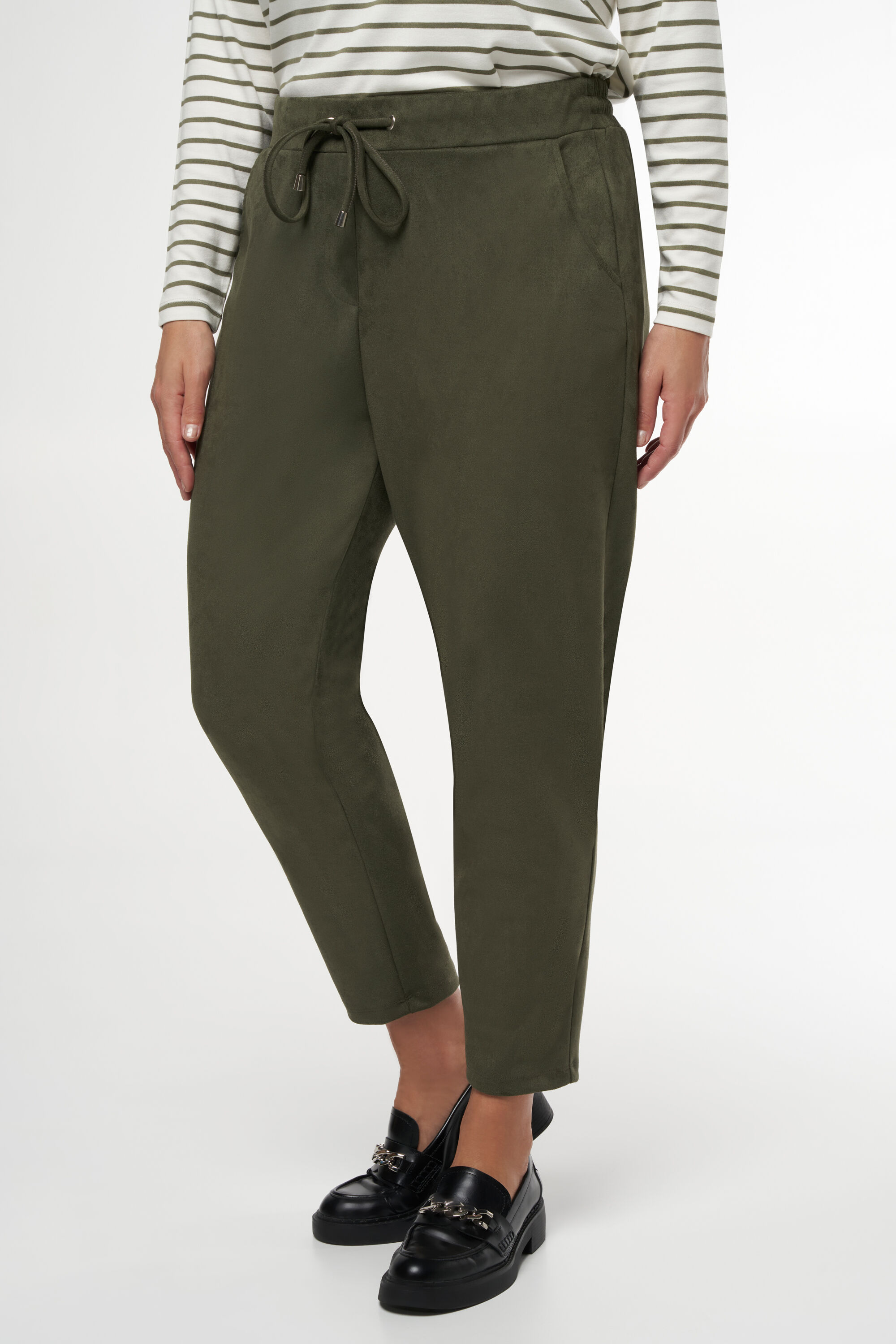 Pantalon en daim image number 5