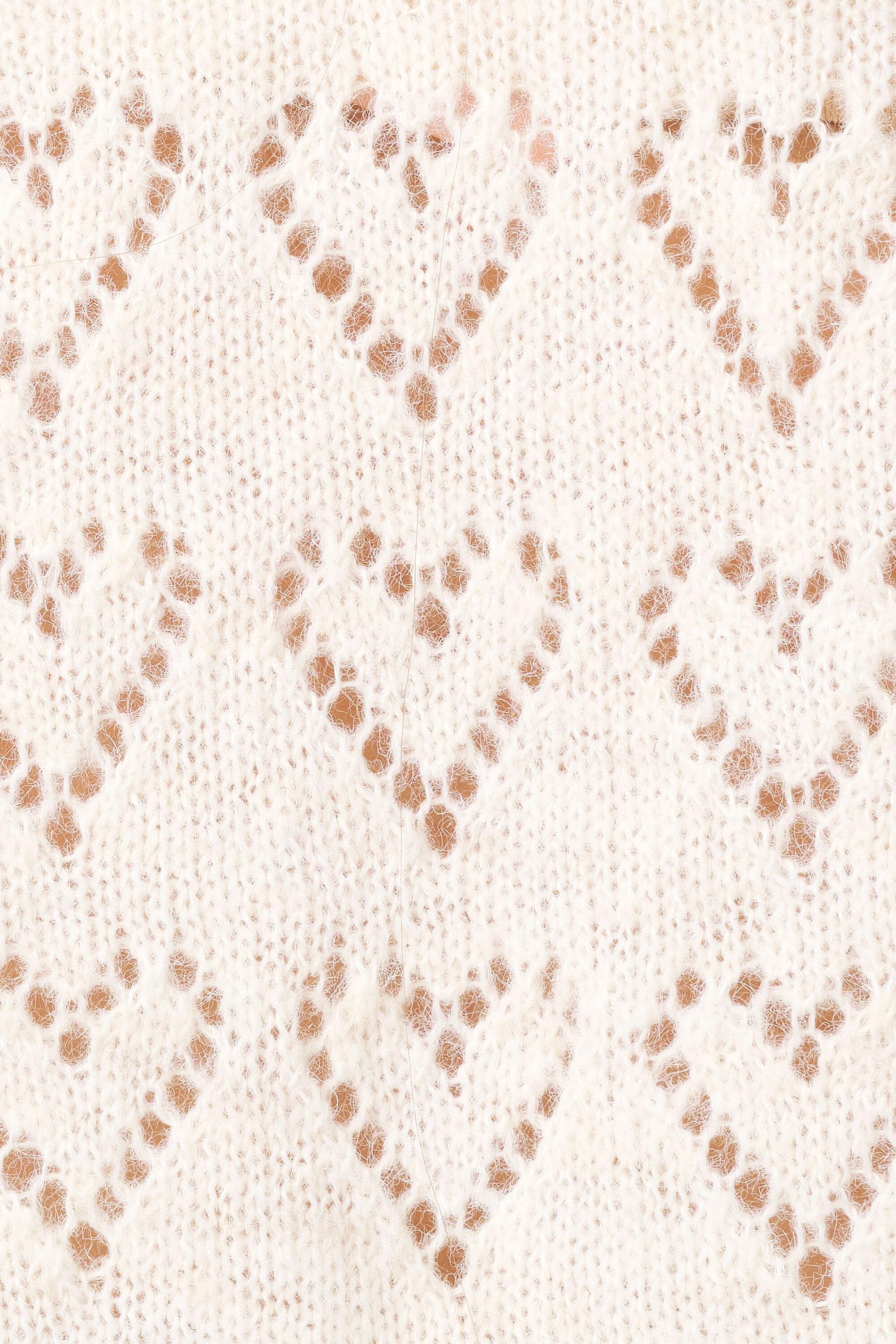 Pull ajour&eacute; avec motif c&oelig;urs image number 6