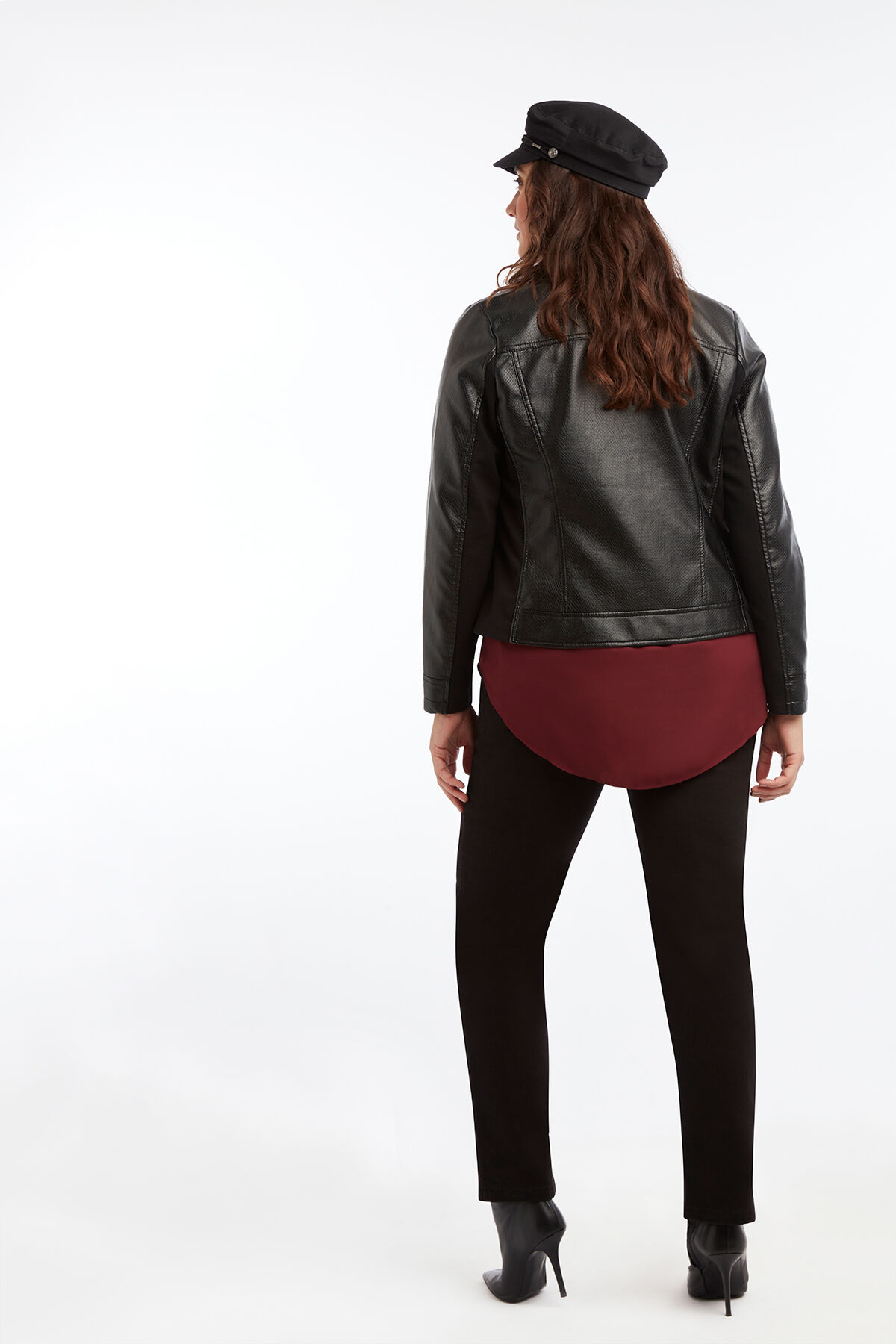 Veste en similicuir  image number 6