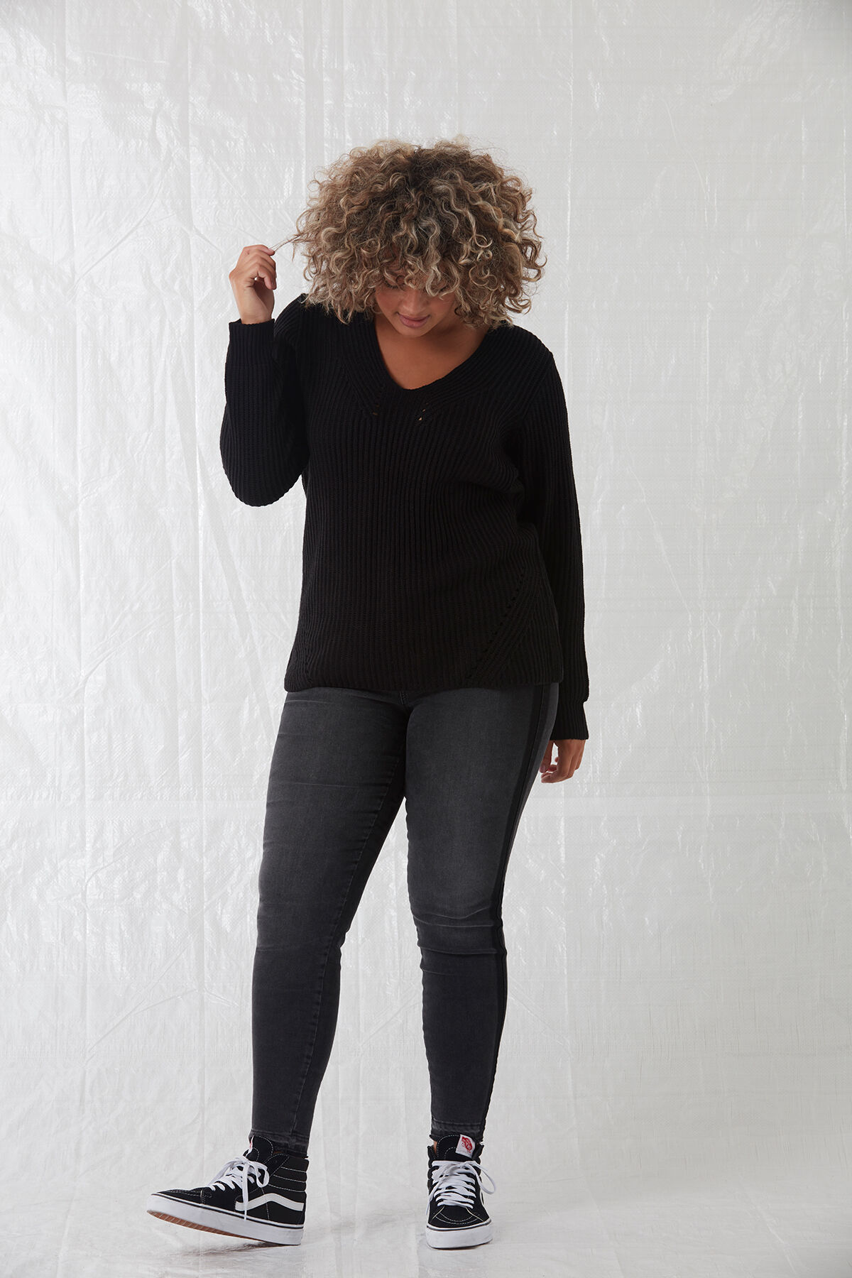 Pull &agrave; maille ajour&eacute;e  image number 4