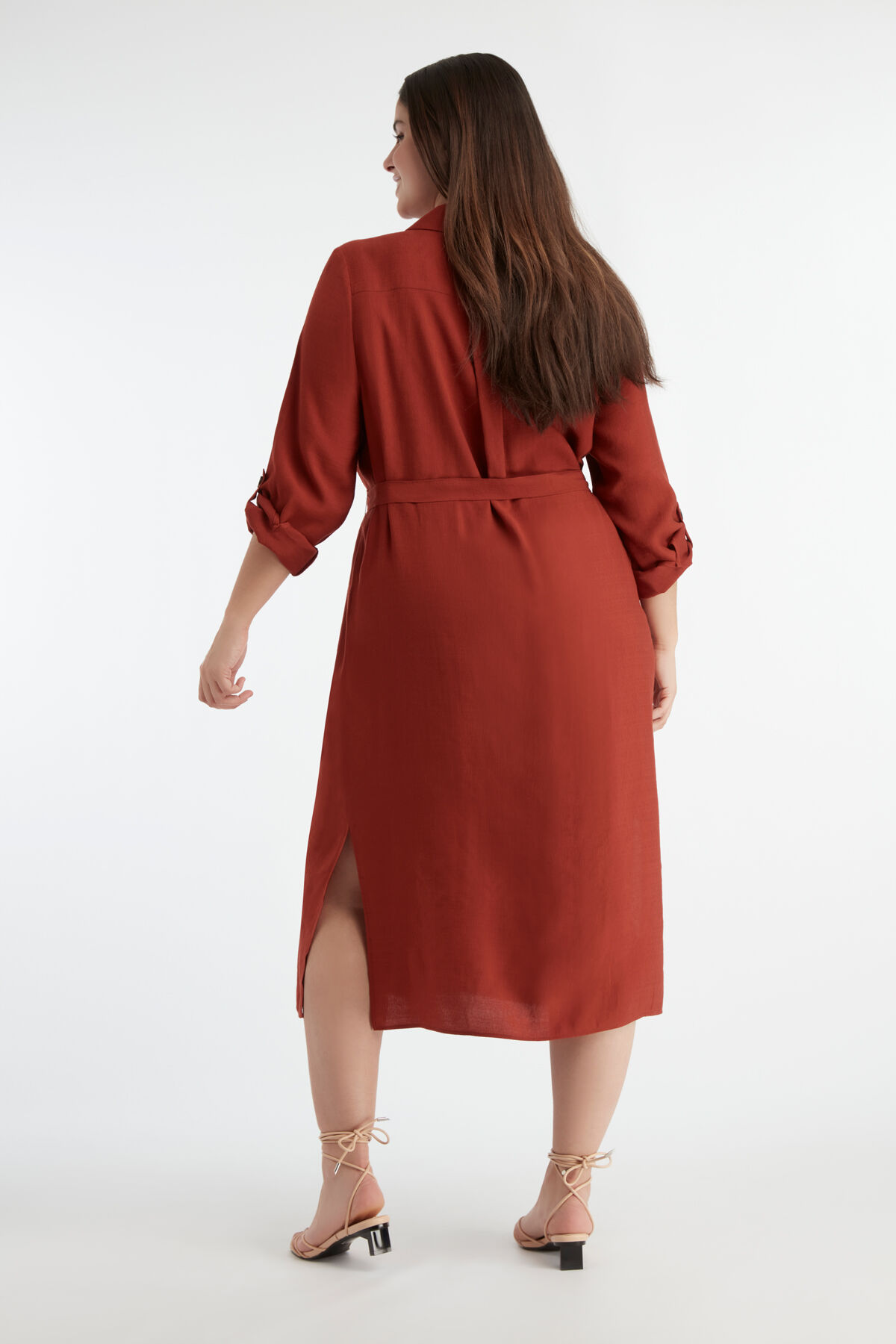 Robe boutonn&eacute;e image number 6