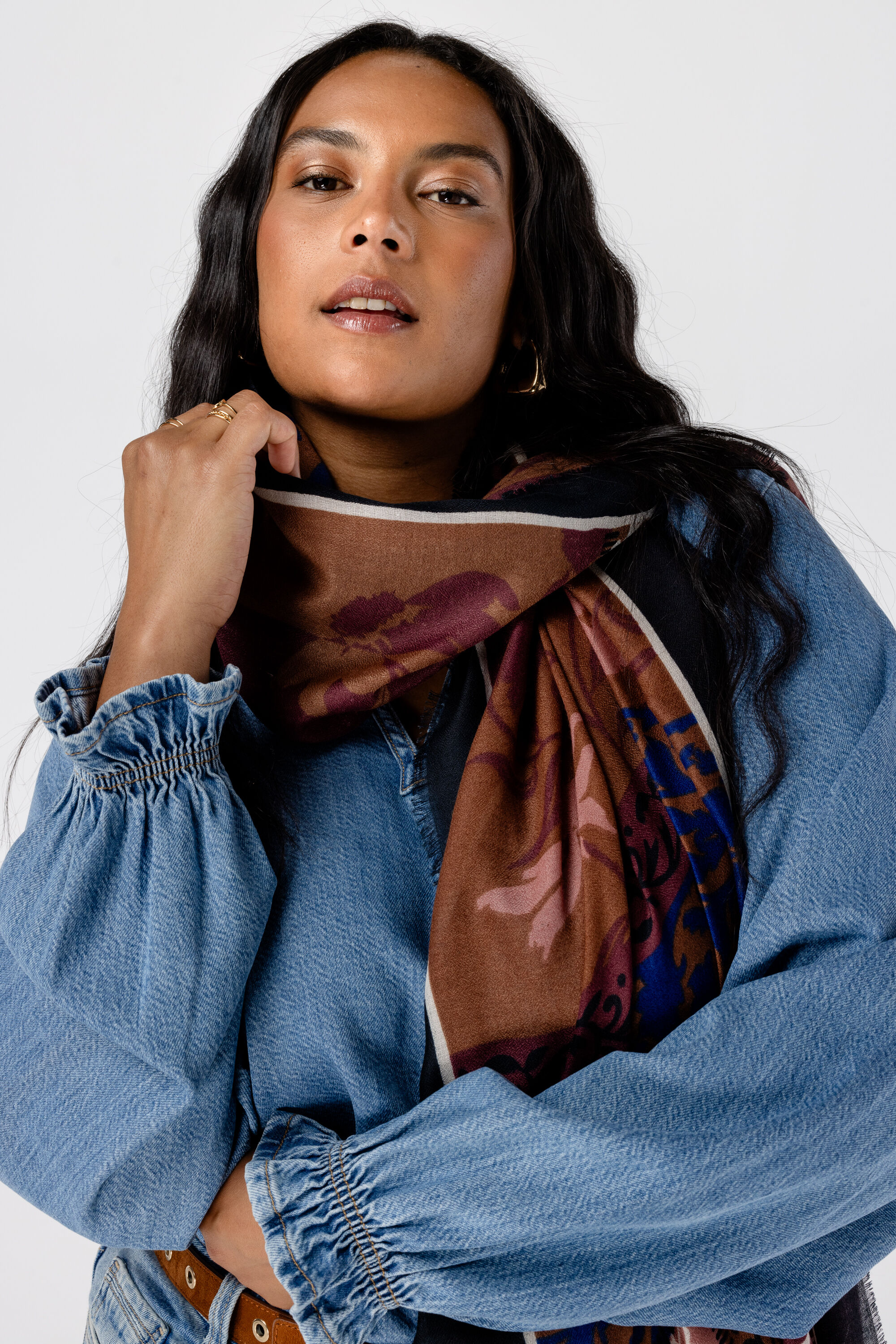 &Eacute;charpe &agrave; imprim&eacute; image number 2