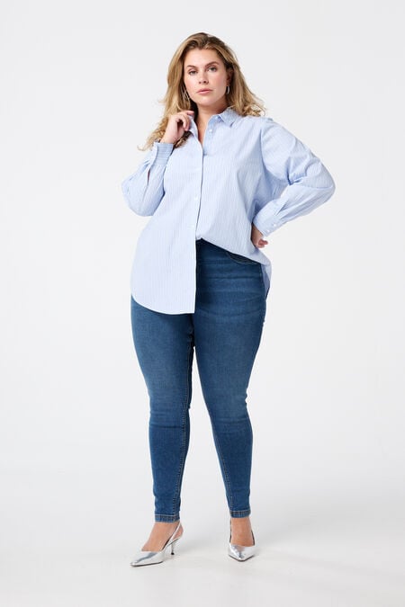Tregging avec un look denim Tregging avec un look denim