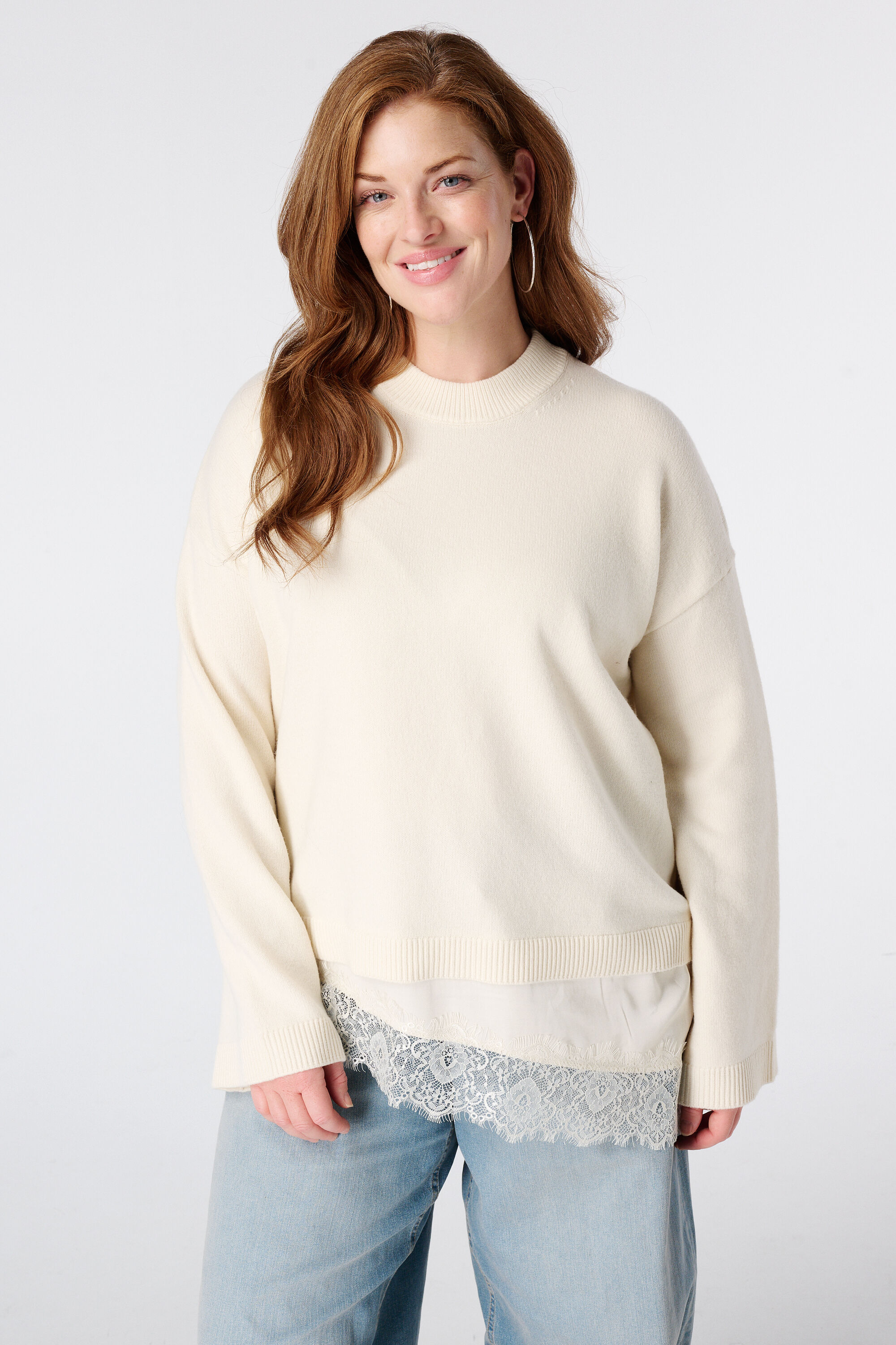 Pull avec dentelle