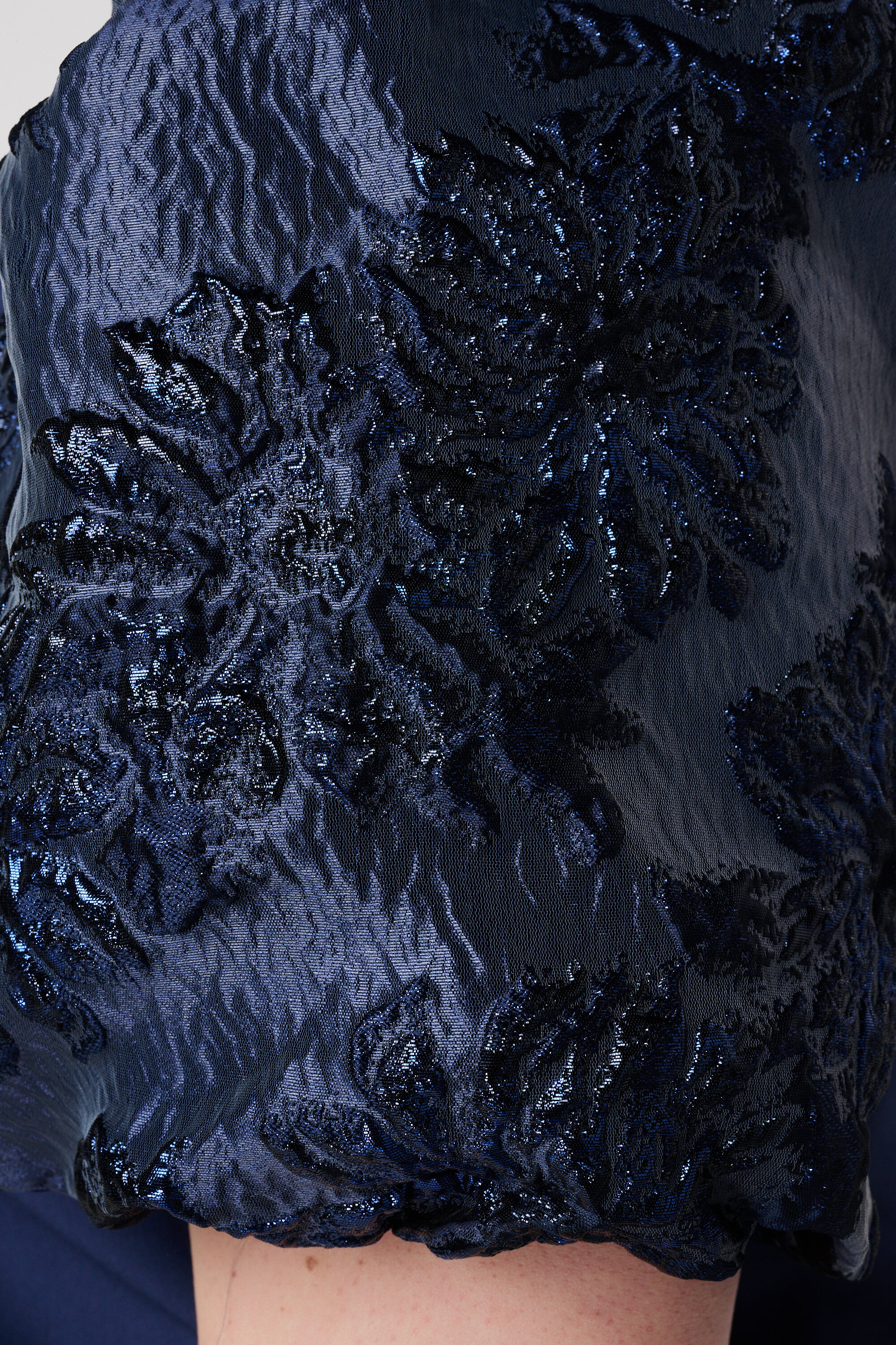 Haut avec manches en jacquard image number 6