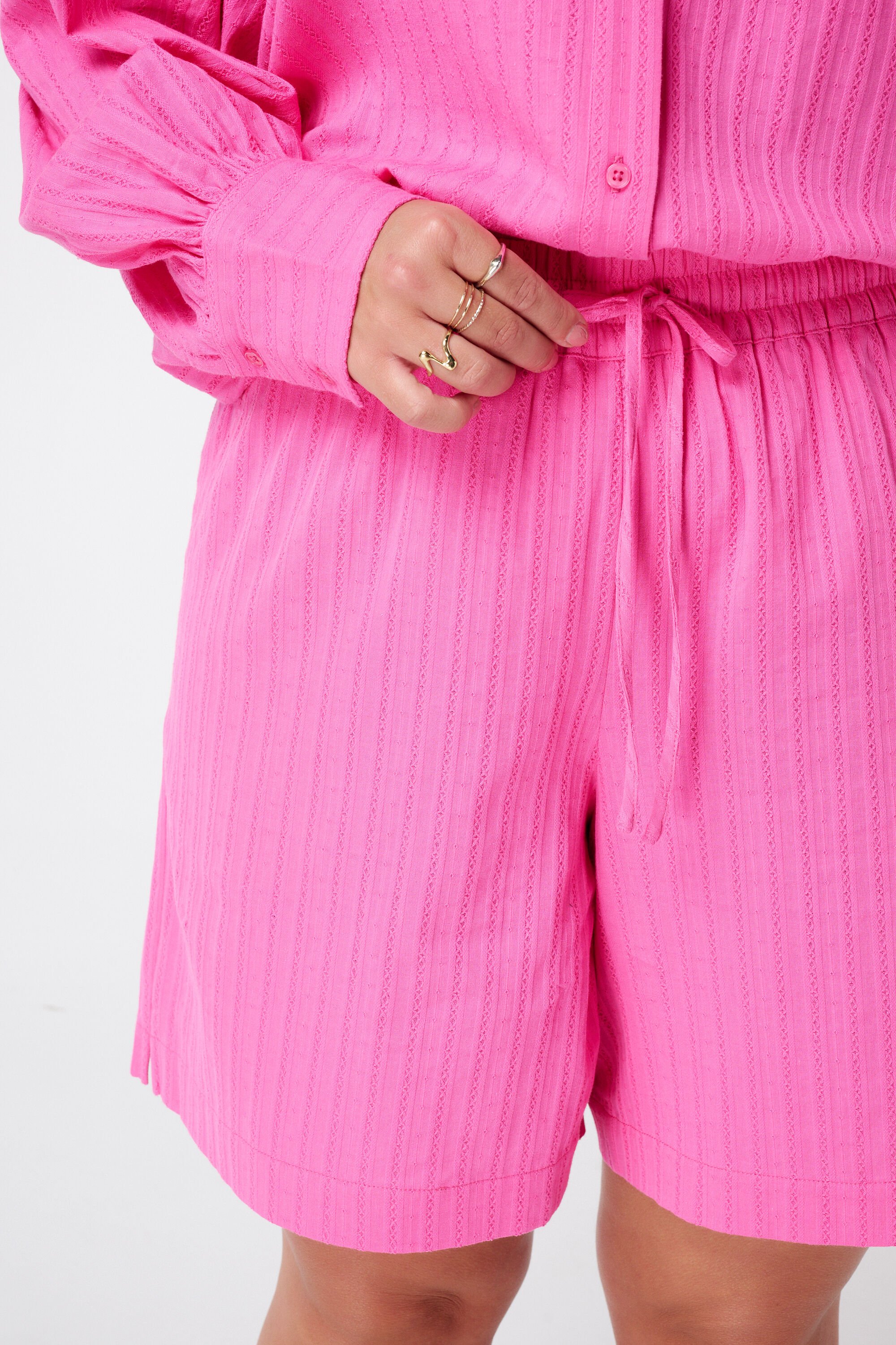 Short &agrave; rayures image number 4