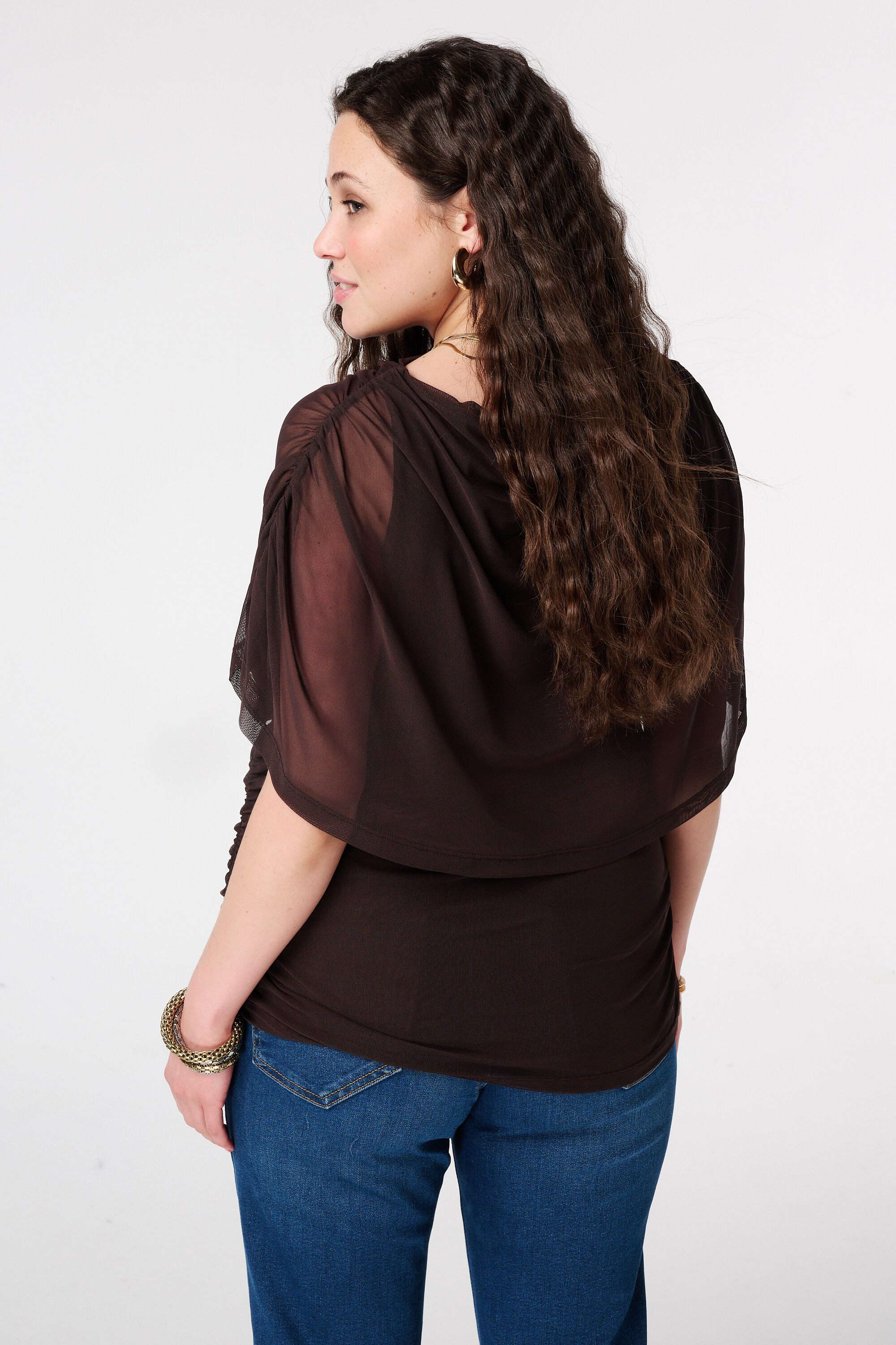 Top en mesh &agrave; manches drap&eacute;es image number 3