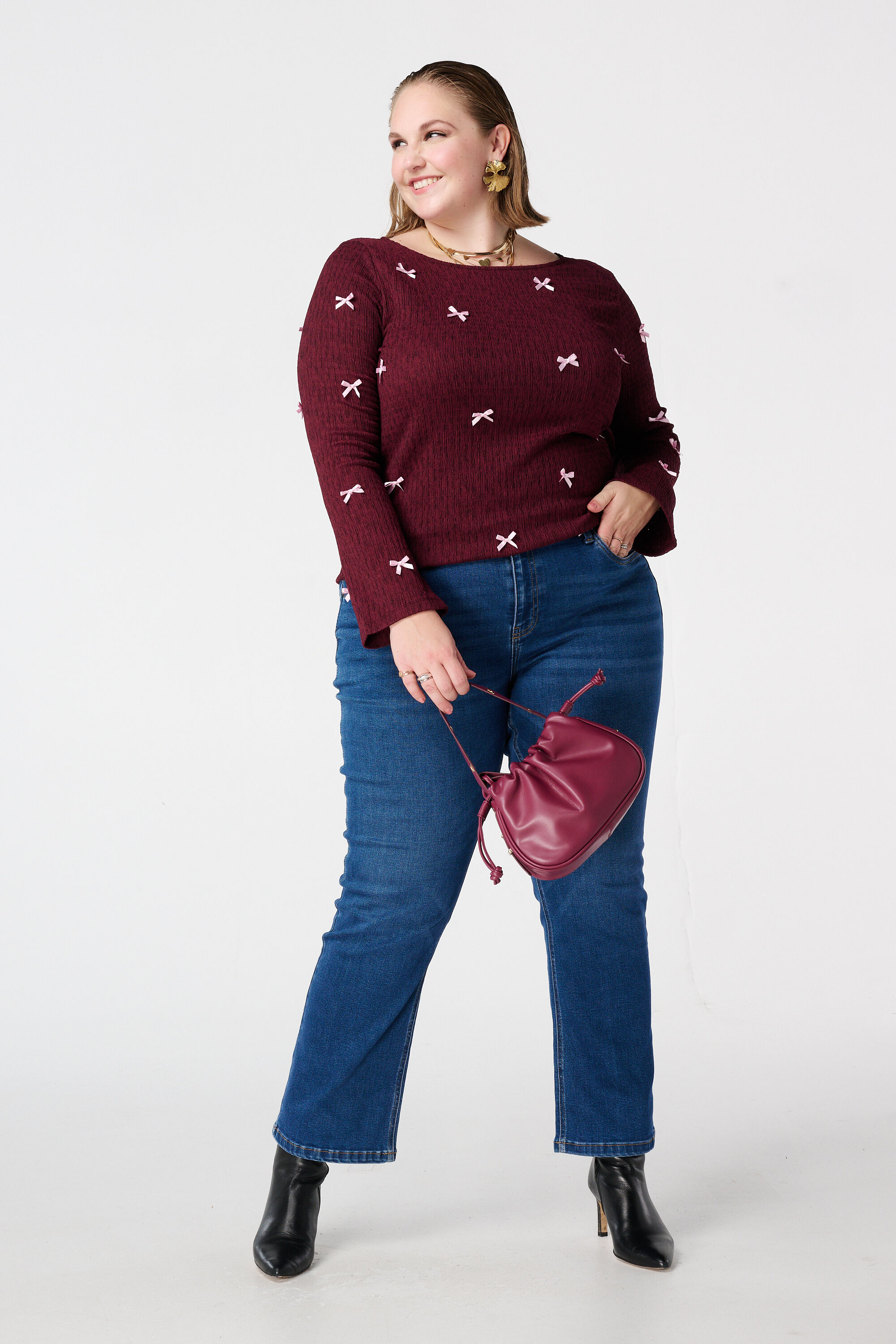 Top avec d&eacute;tails n&oelig;uds image number 5