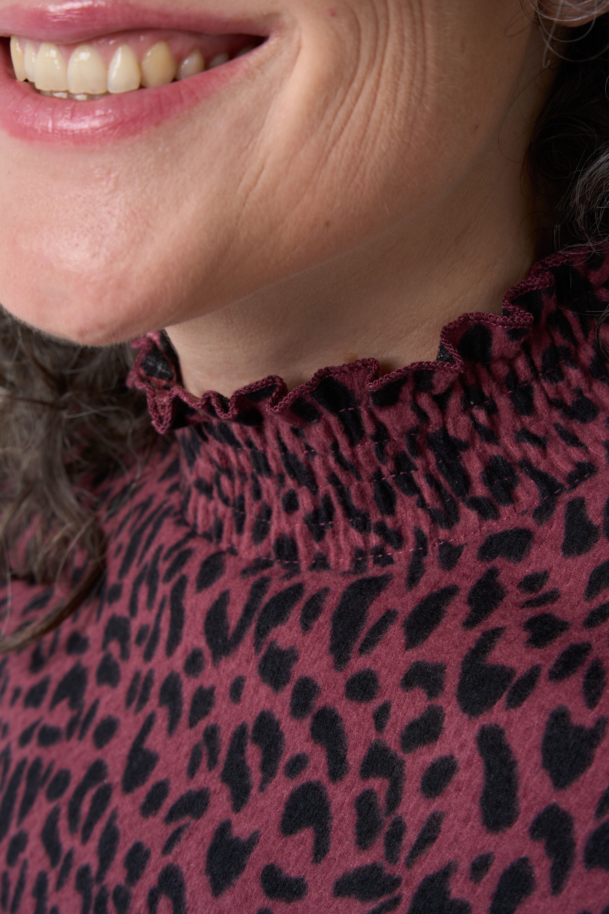 Haut &agrave; imprim&eacute; panth&egrave;re image number 5