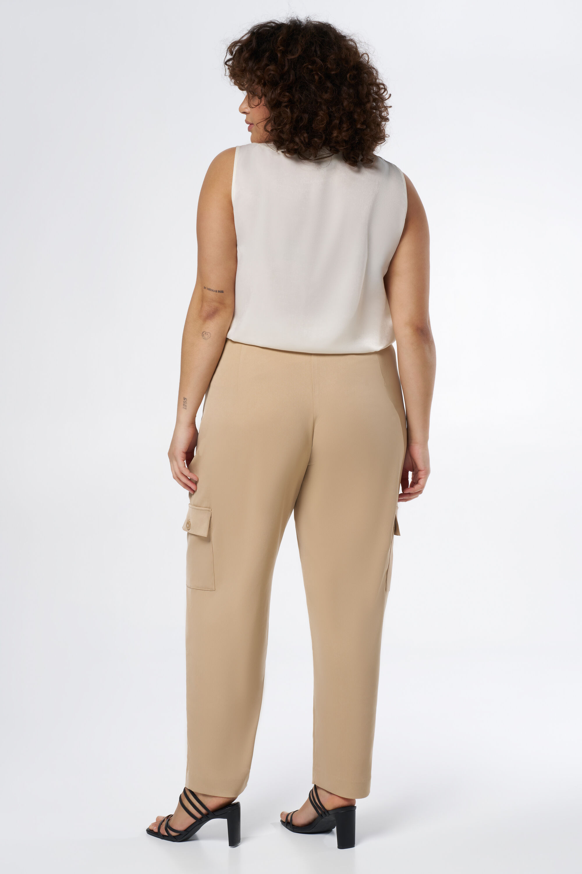 Pantalon ample avec poches image number 3