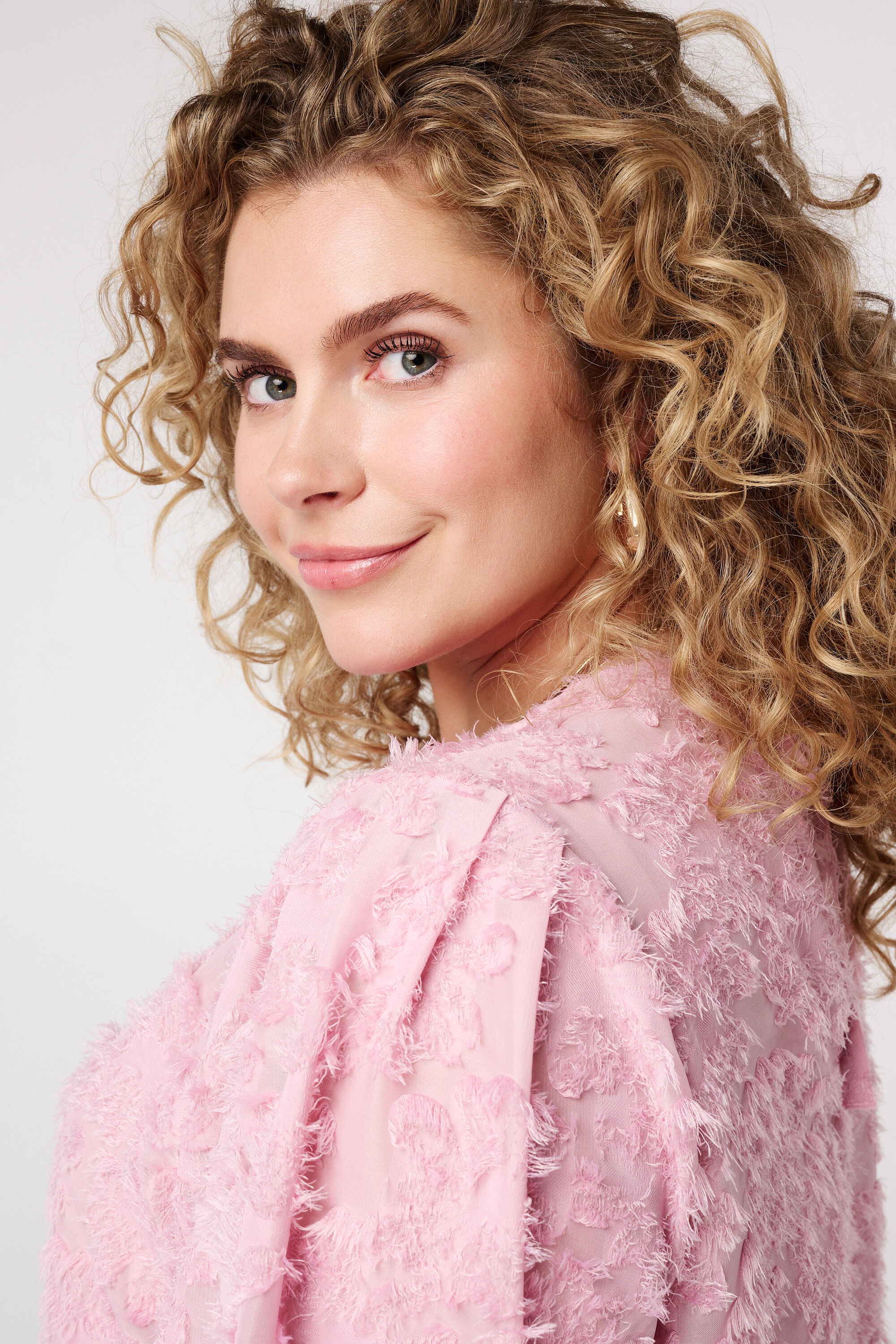 Blouse structur&eacute;e image number 4