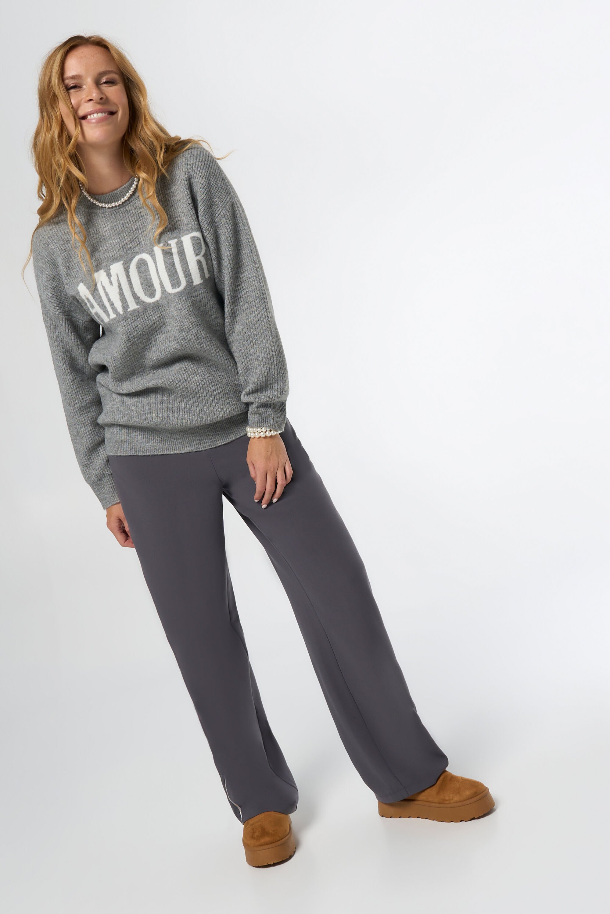 Pull avec inscription image number 5