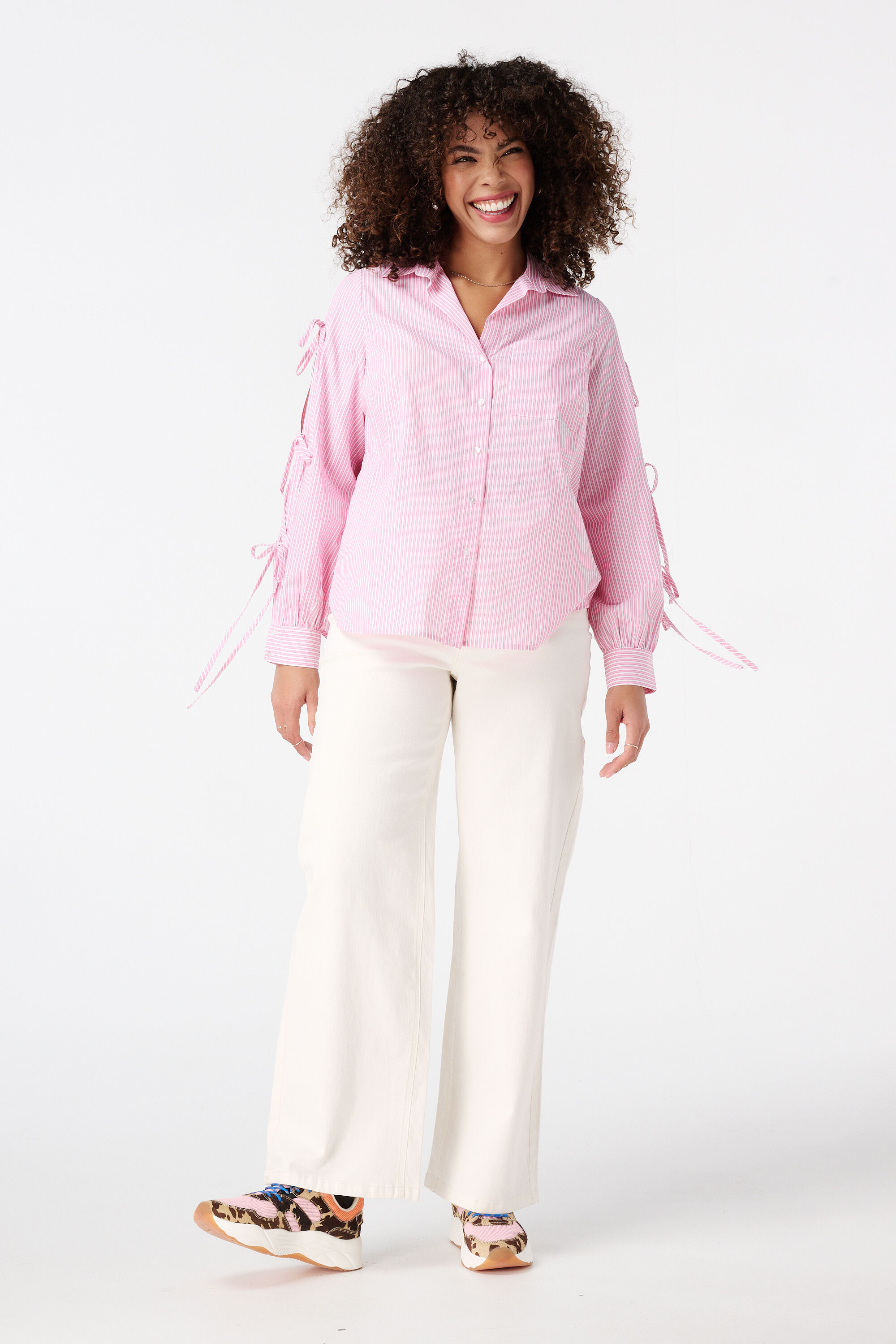 Chemisier avec n&oelig;ud fantaisie image number 5