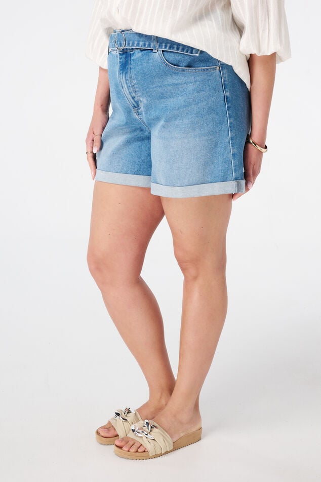 Short en jean avec ceinture image number 5