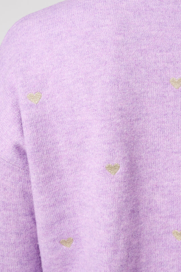 Pull finement tricoté avec des cœurs brodés image number 6