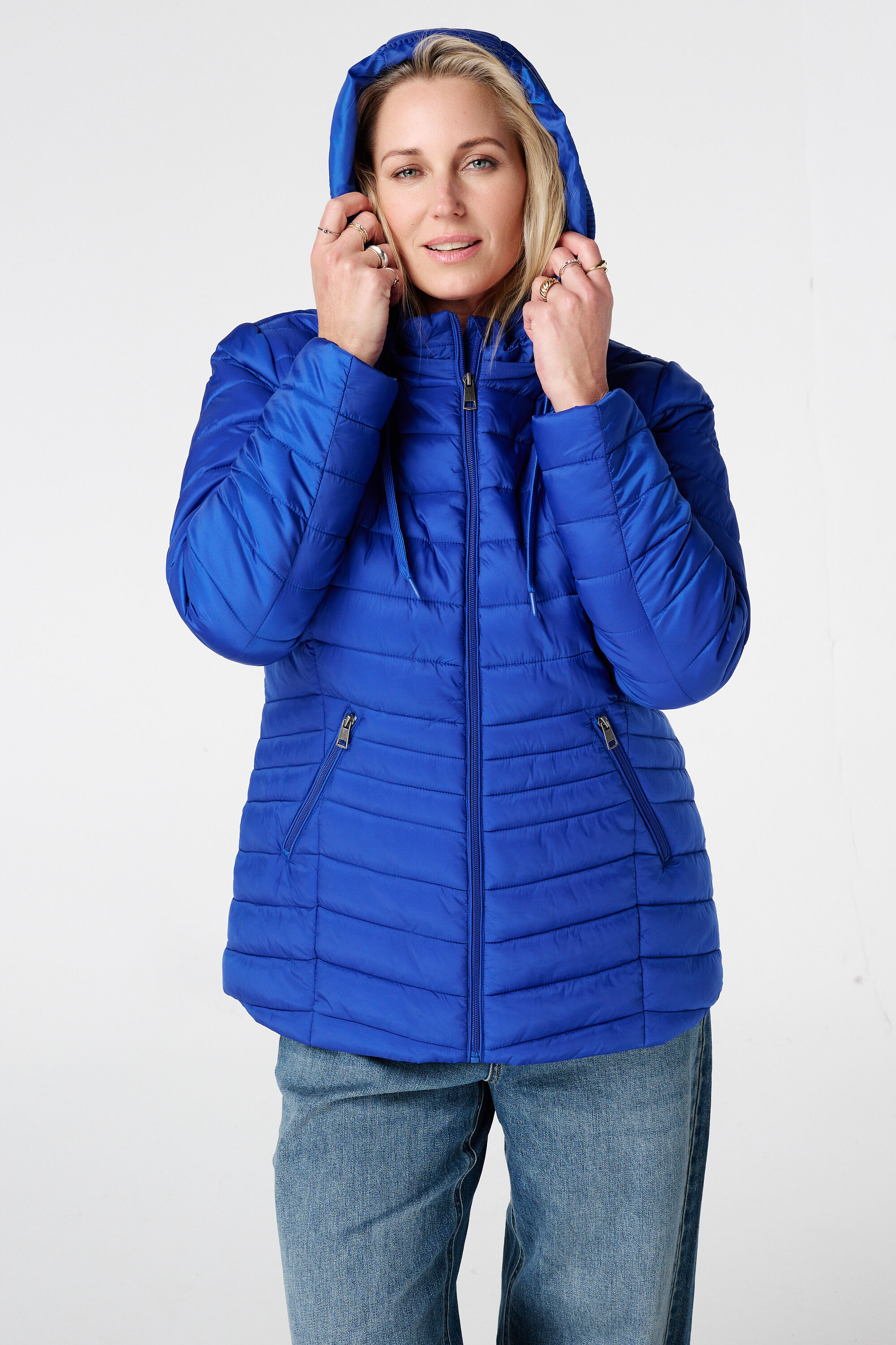 Veste l&eacute;g&egrave;rement matelass&eacute;e