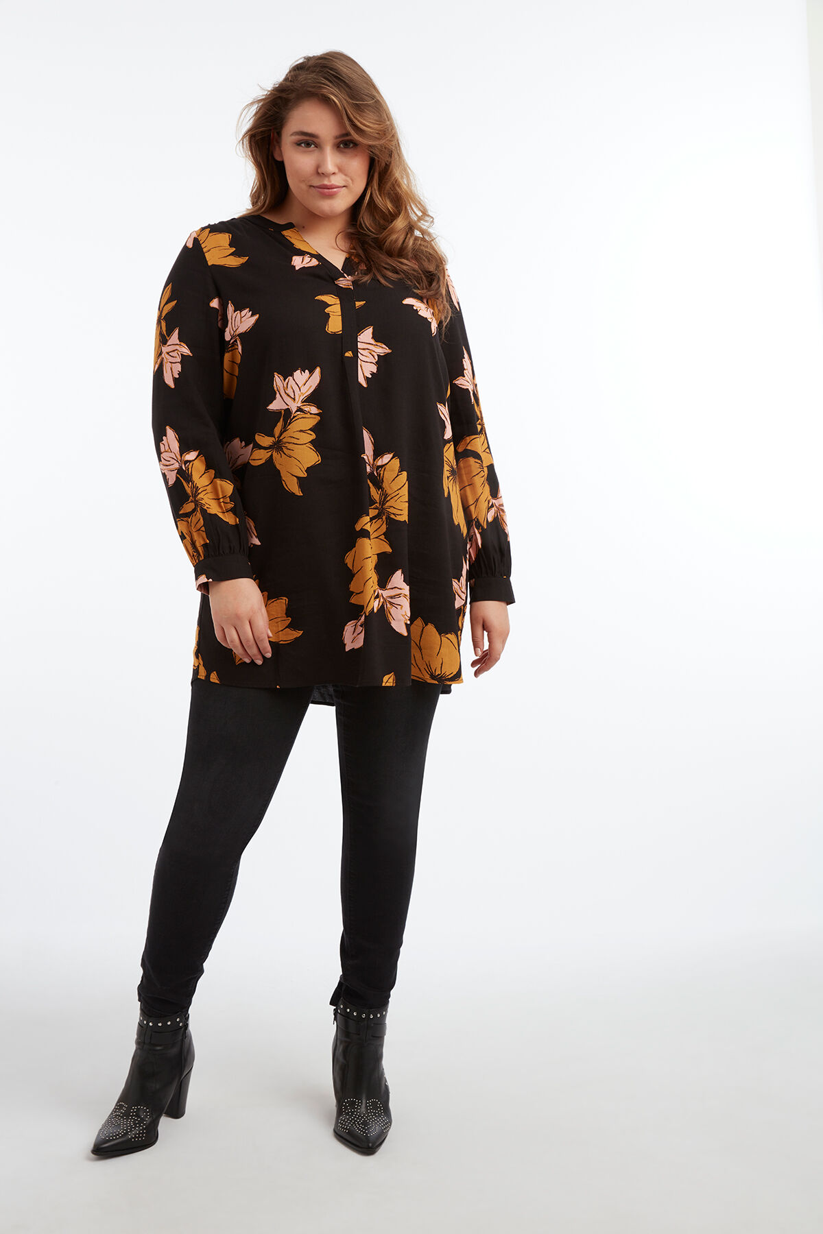 Chemisier tunique avec imprim&eacute; floral image number 7