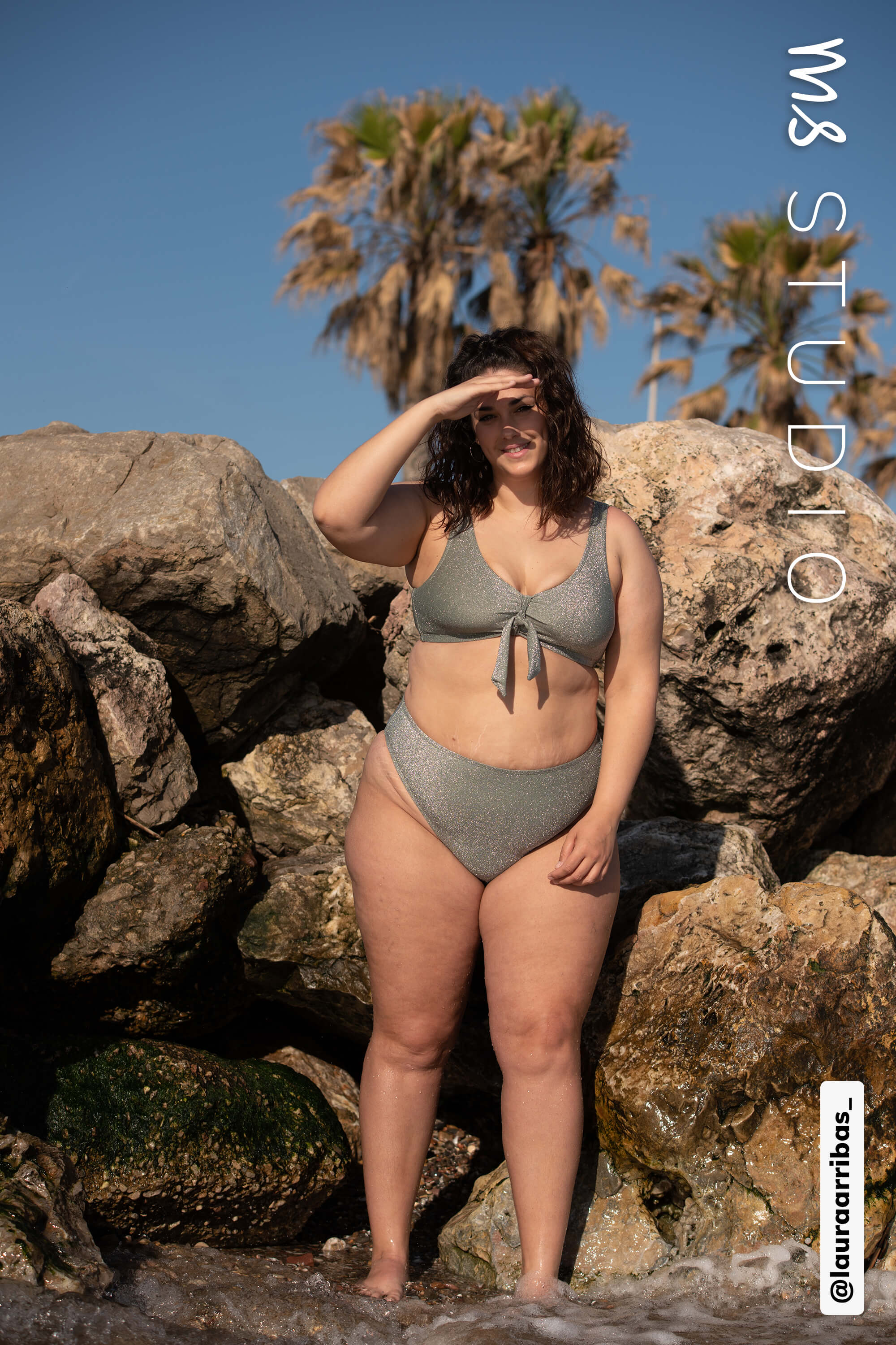 Bas de bikini taille haute avec paillettes image 0