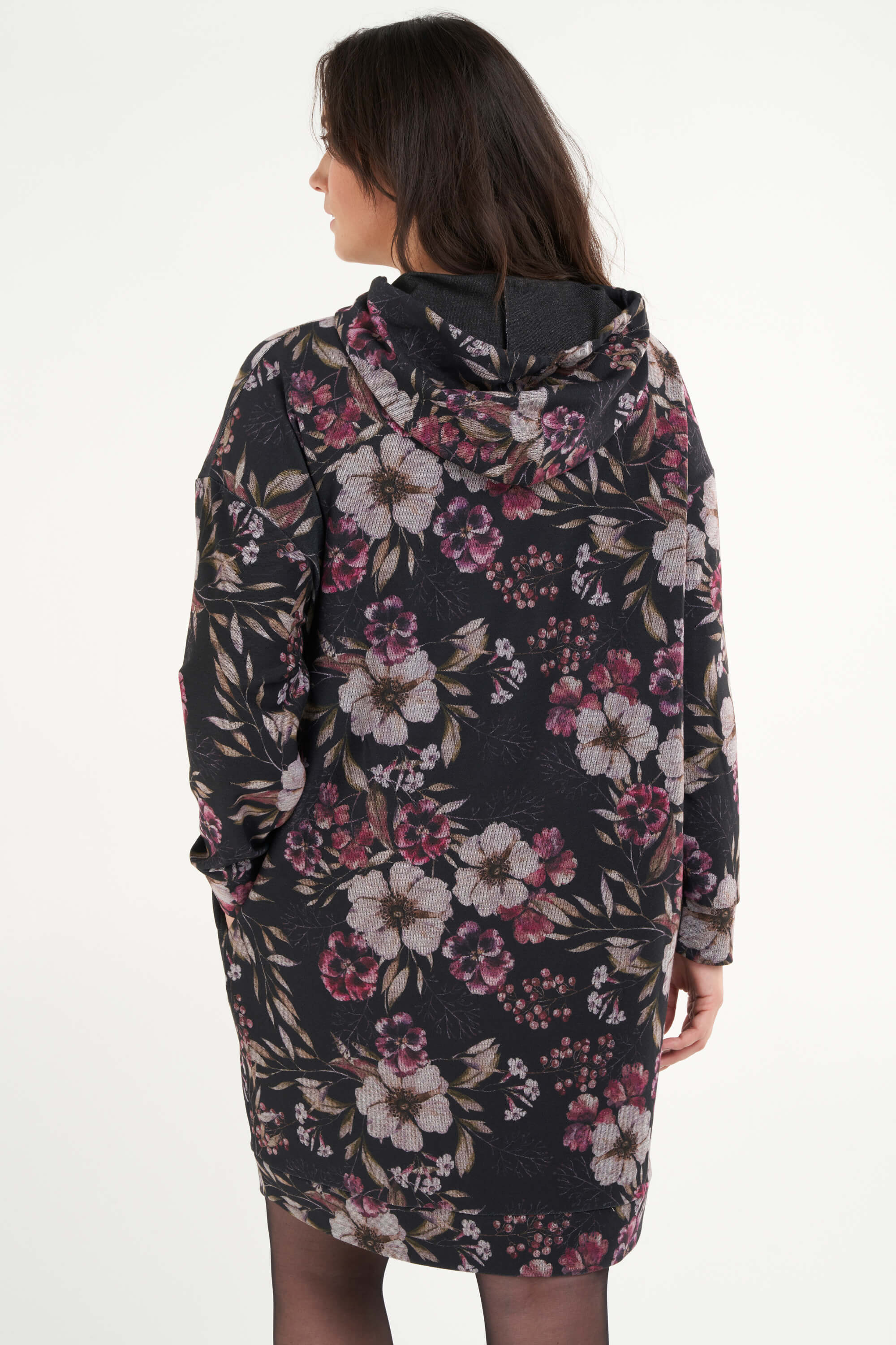Robe pull à imprimé floral image 3